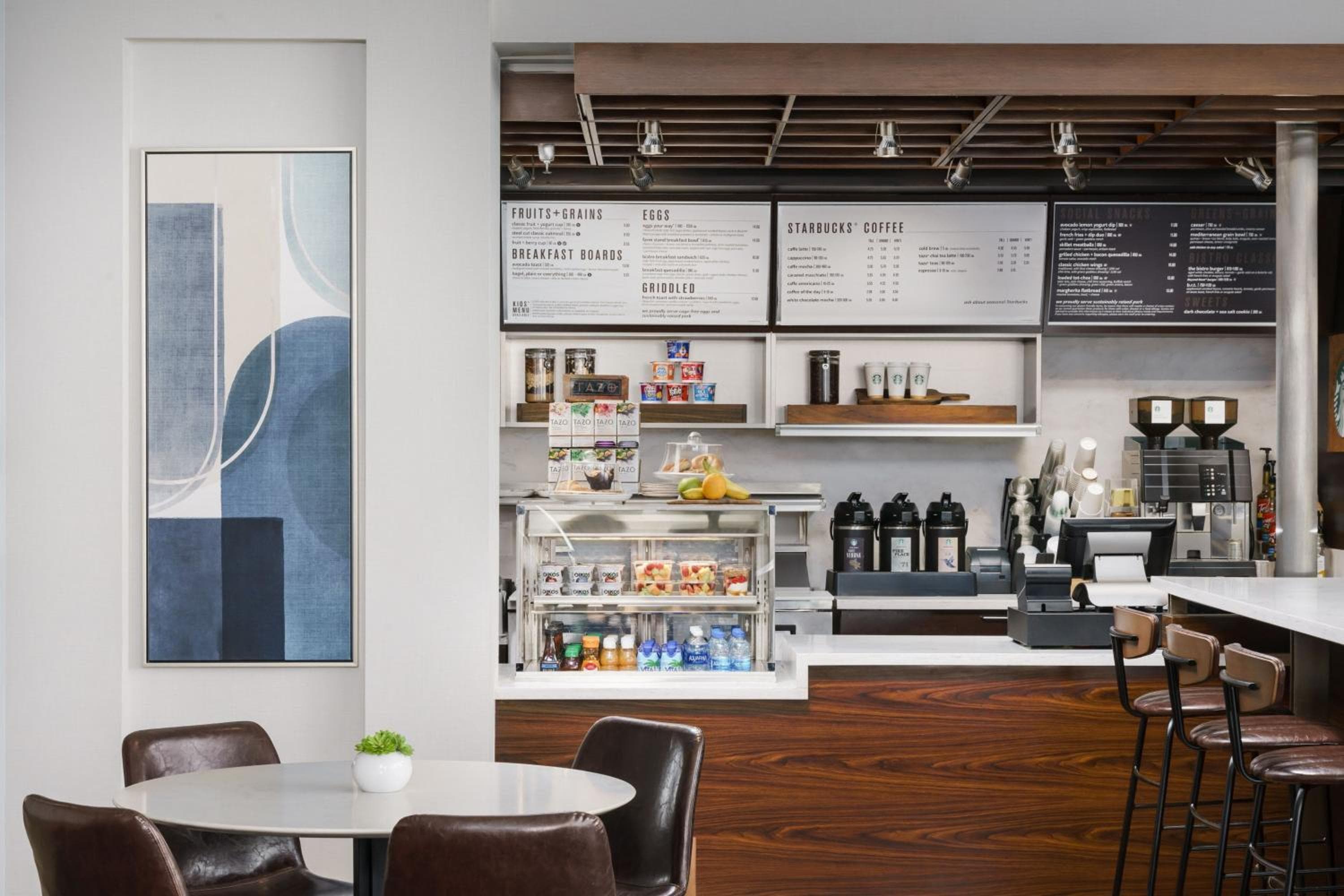 Courtyard by Marriott Los Angeles Woodland Hills