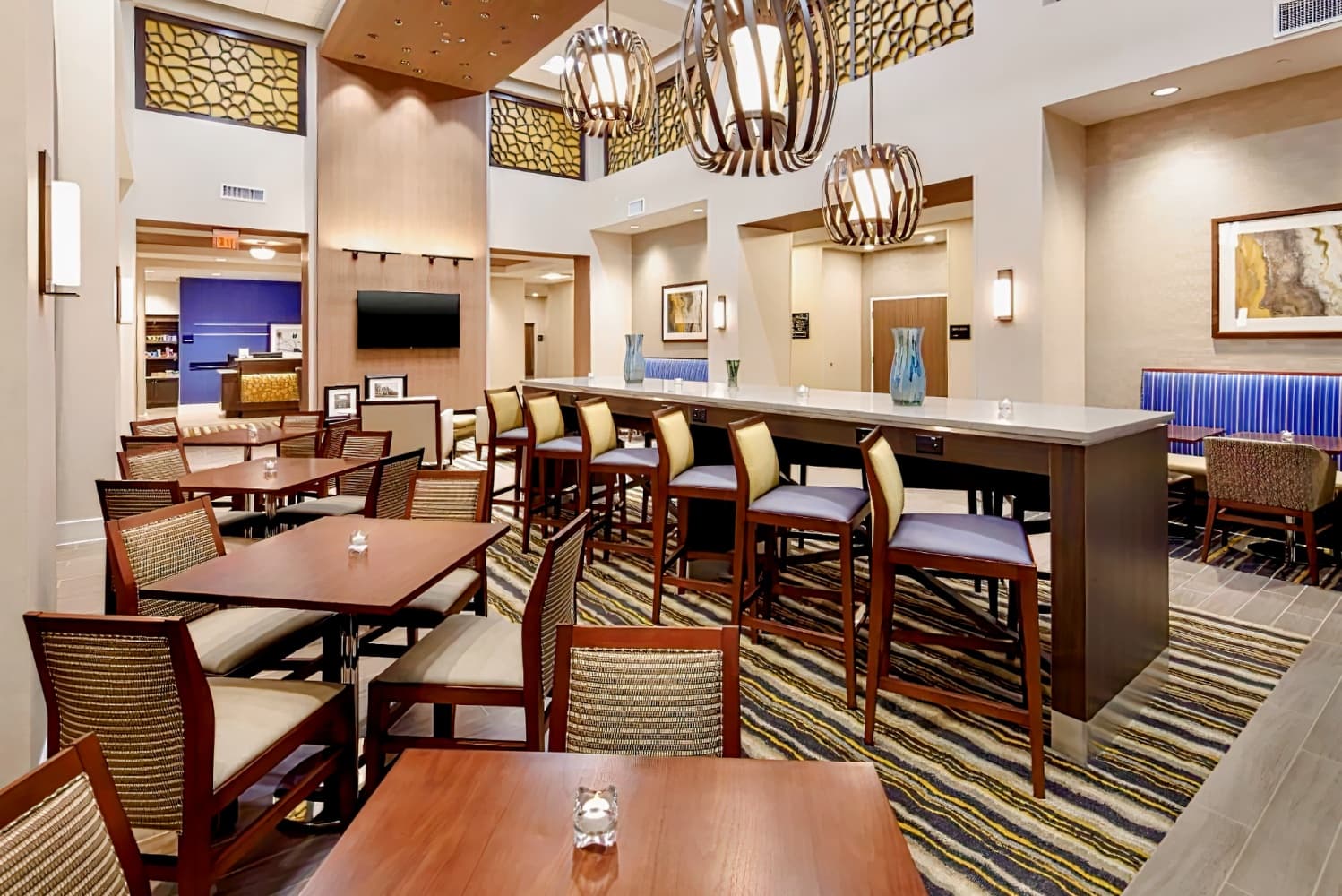 Hampton Inn & Suites Pittsburgh Airport South/Settlers Ridge