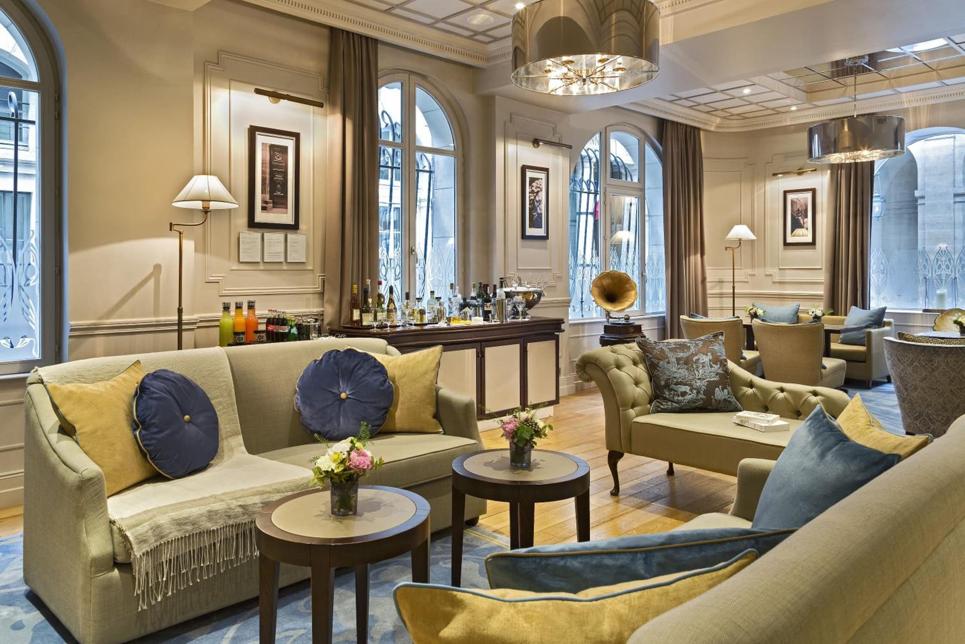 La Clef Louvre Paris by The Crest Collection