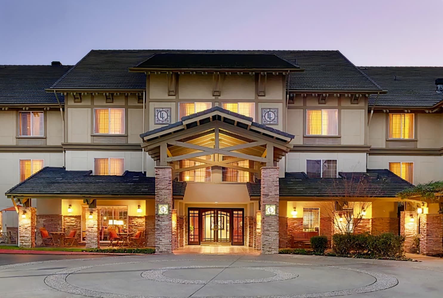 Larkspur Landing Campbell