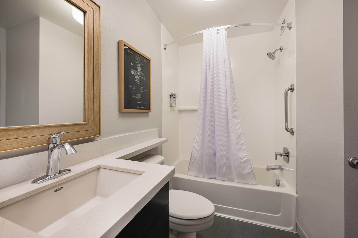 Sonesta Simply Suites Jersey City