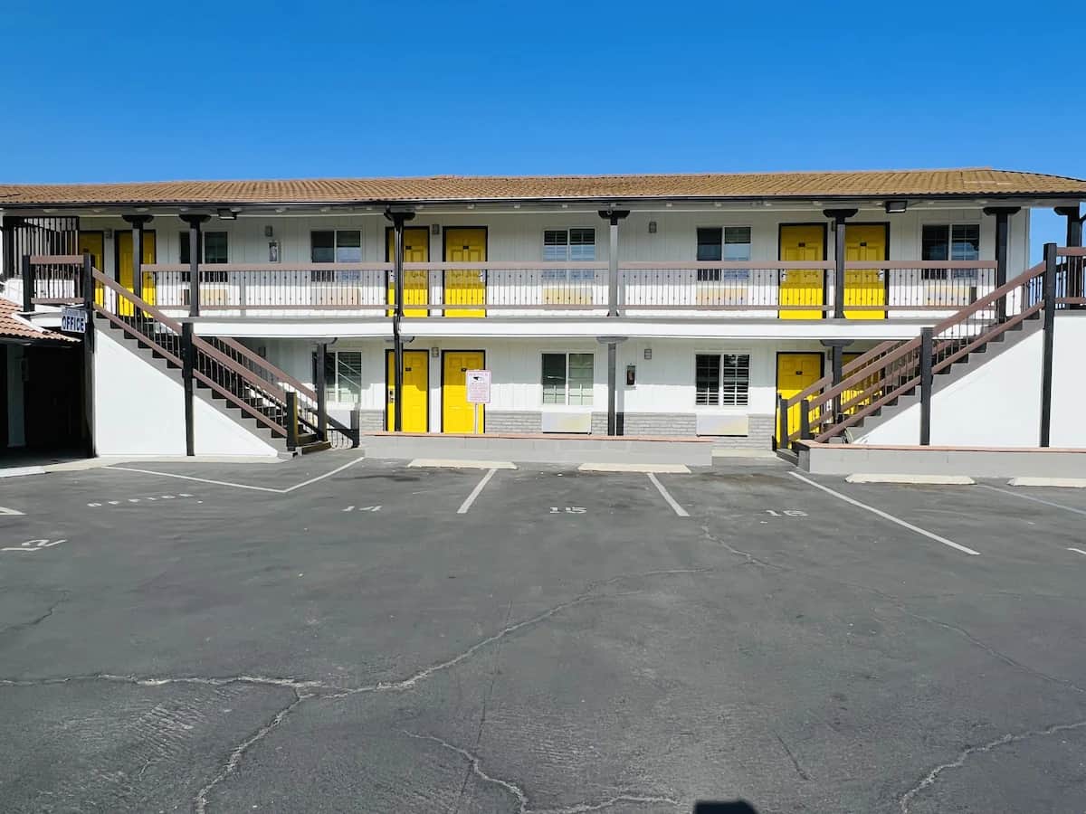 Escondido Inn