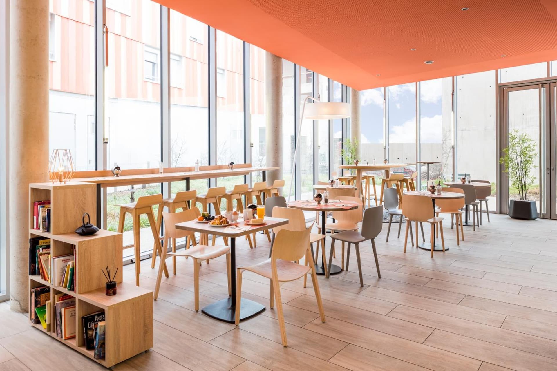 Aparthotel Adagio Access Paris Massy Gare TGV