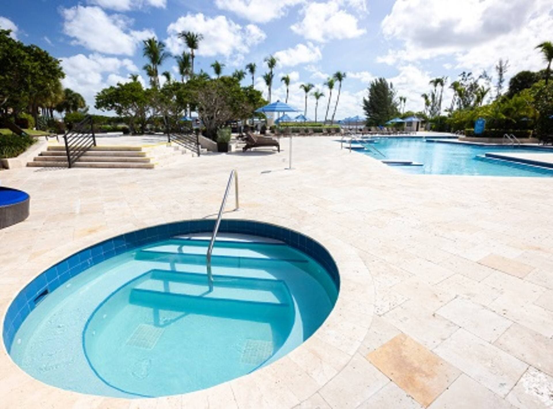 Hilton Miami Airport Blue Lagoon