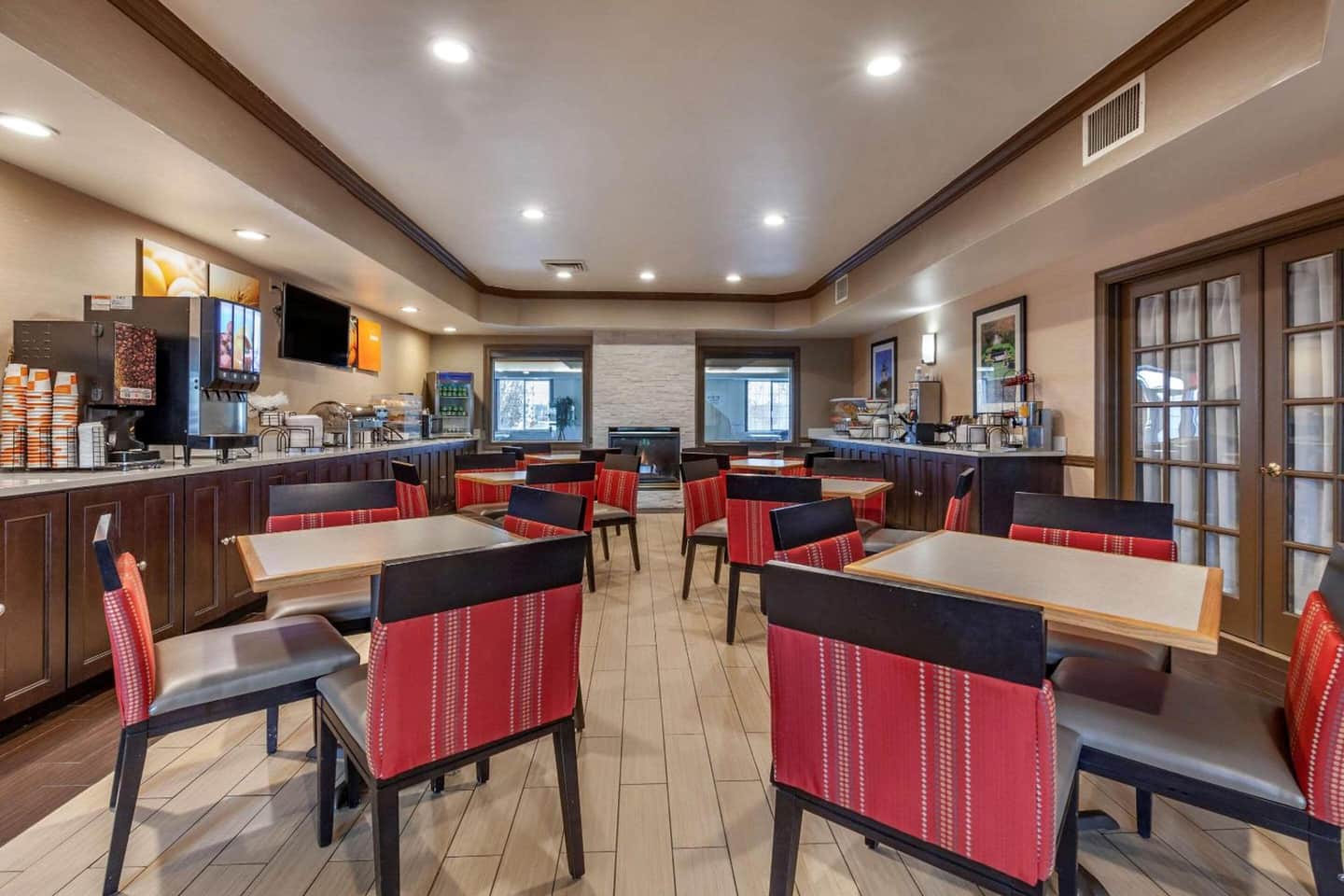 Comfort Inn & Suites Geneva - West Chicago