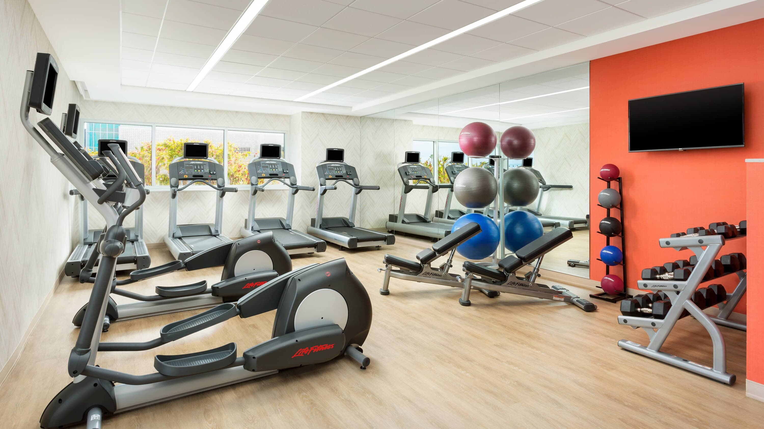 Courtyard by Marriott Santa Monica