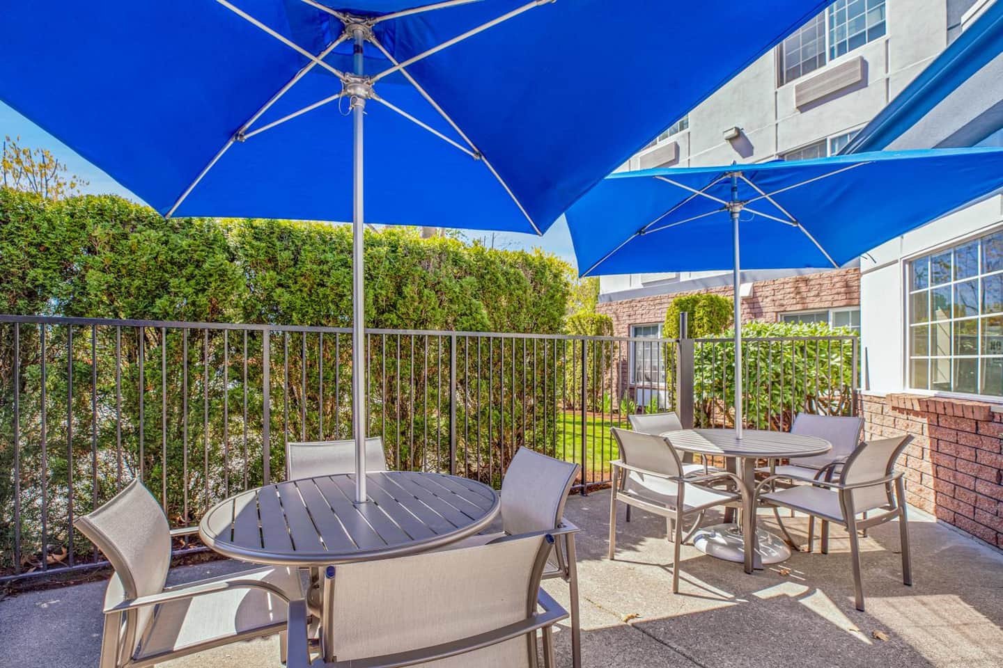 Holiday Inn Express Hotel & Suites Portland - Jantzen Beach, an IHG Hotel