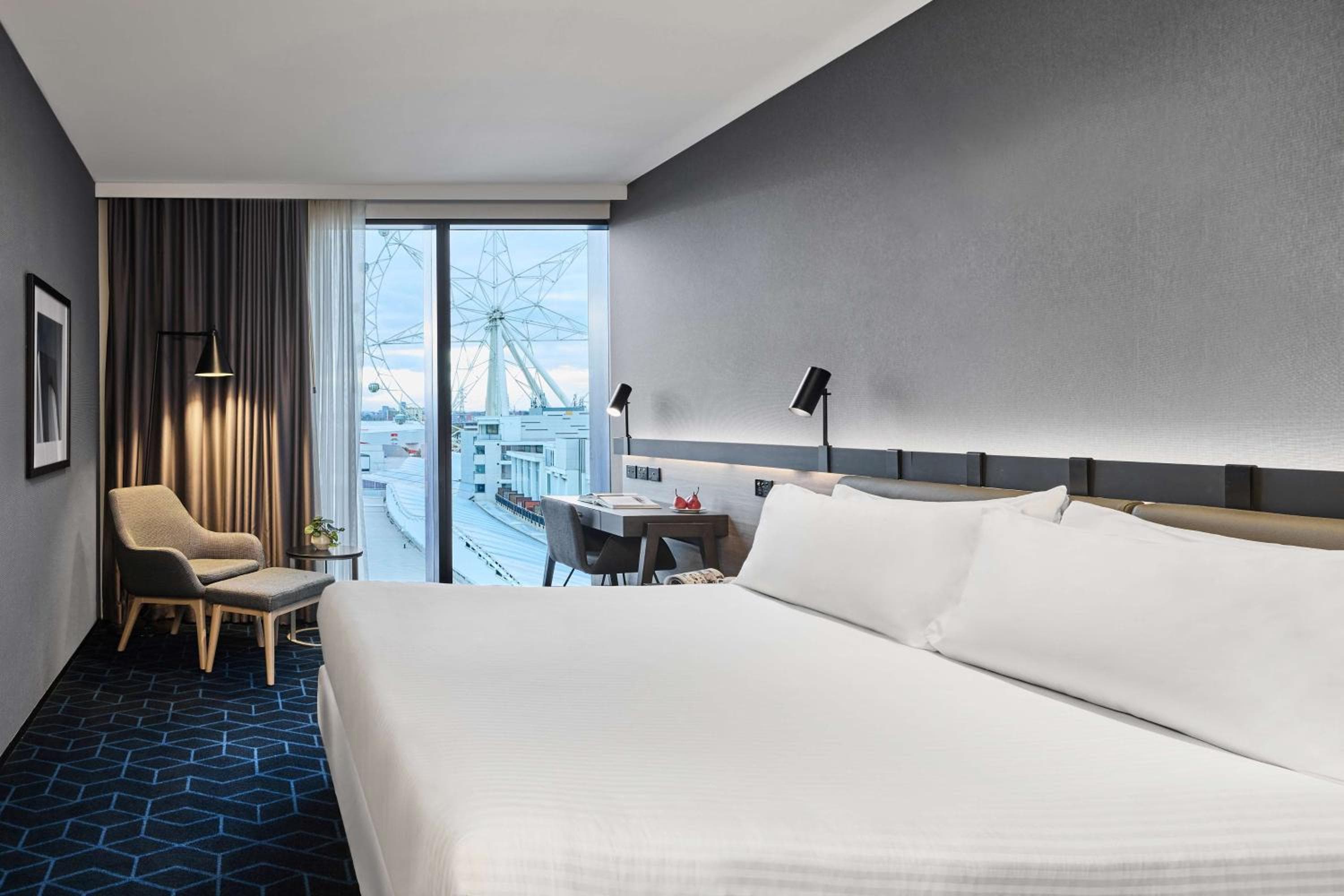Vibe Hotel Melbourne Docklands