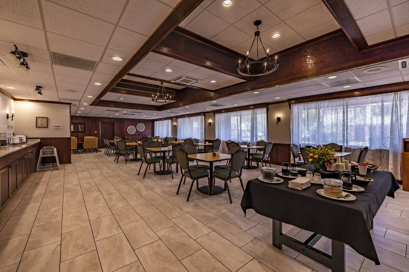 The English Inn of Charlottesville