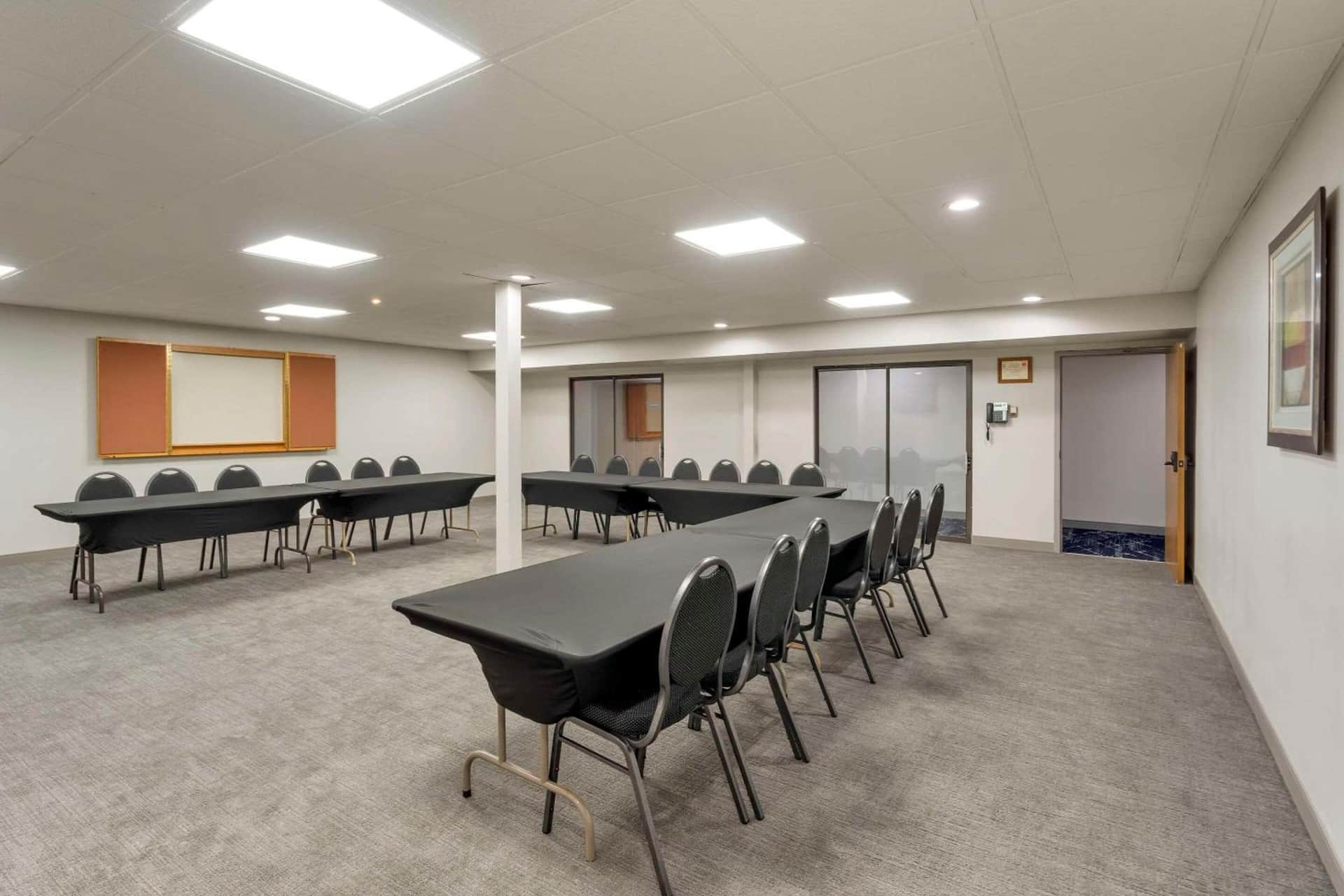 Comfort Inn & Suites Mundelein-Vernon Hills
