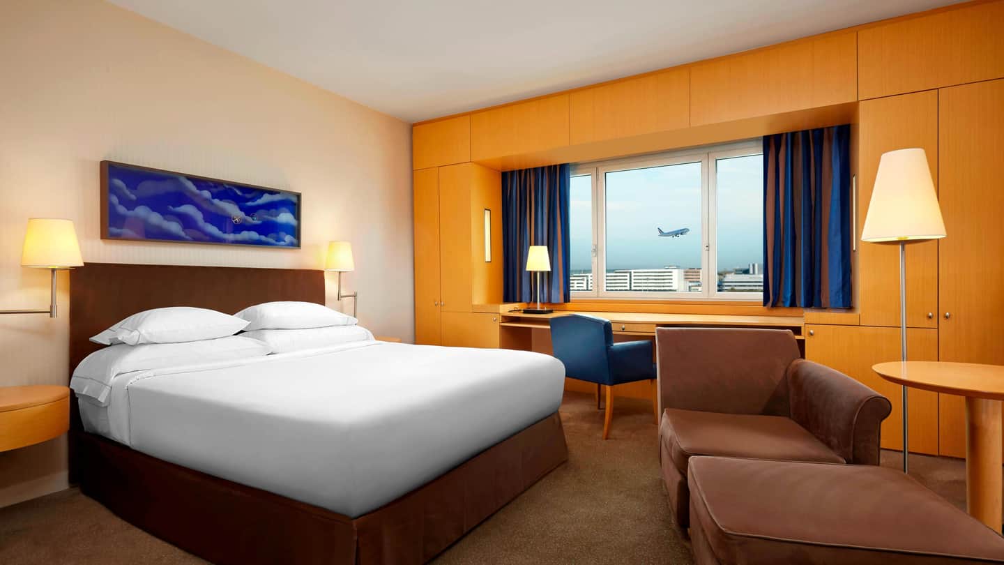 Sheraton Paris Charles de Gaulle Airport Hotel