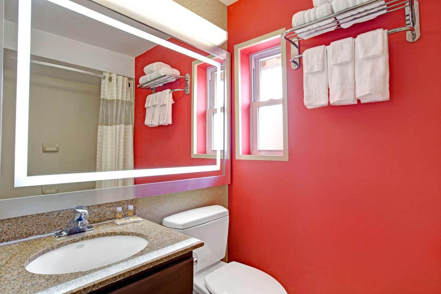 Days Inn by Wyndham Ridgefield NJ