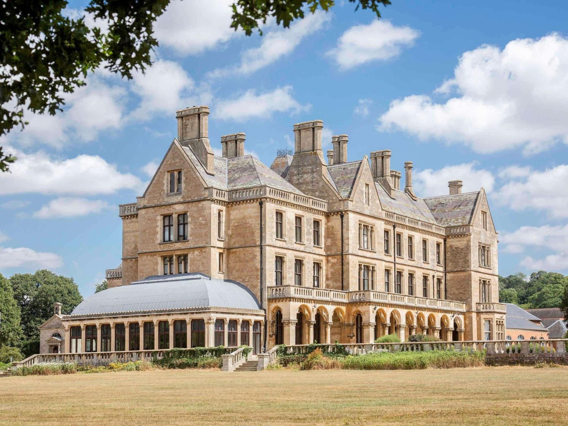 Walton Hall Hotel & Spa by Sunday