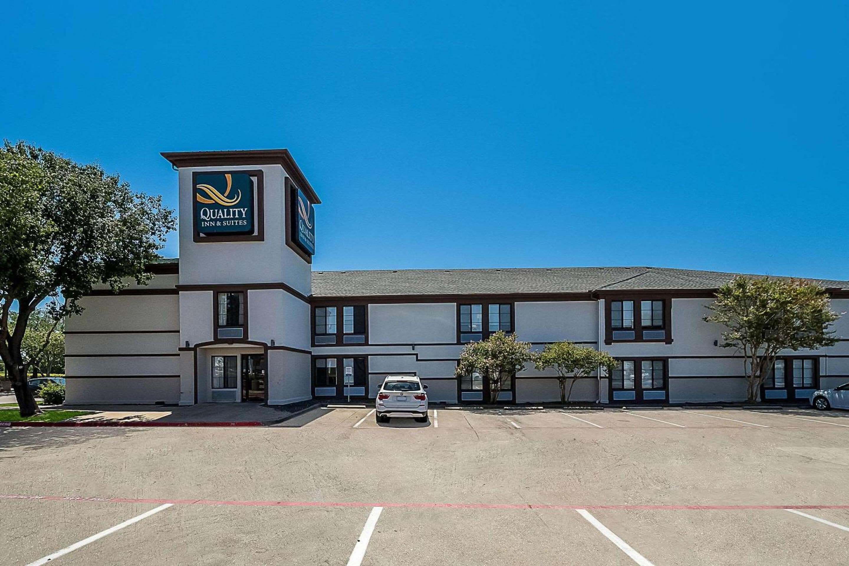 Quality Inn & Suites Irving DFW Airport South