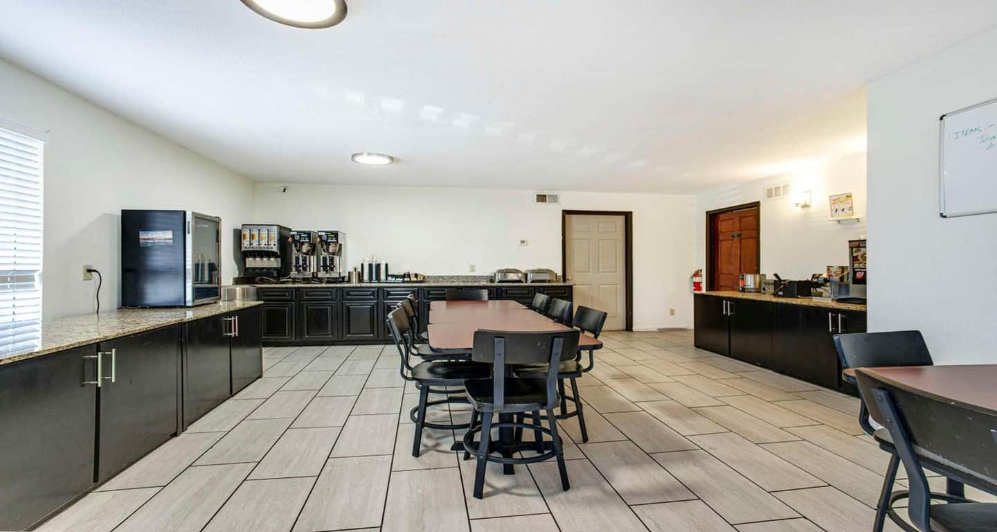 SureStay Plus by Best Western Sacramento North