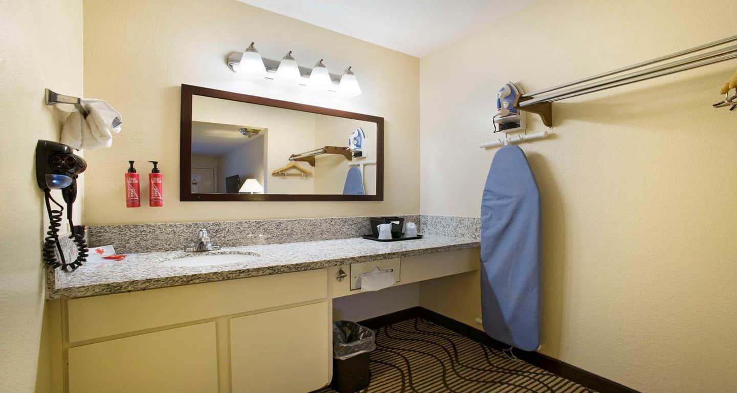 SureStay Plus by Best Western Sacramento North