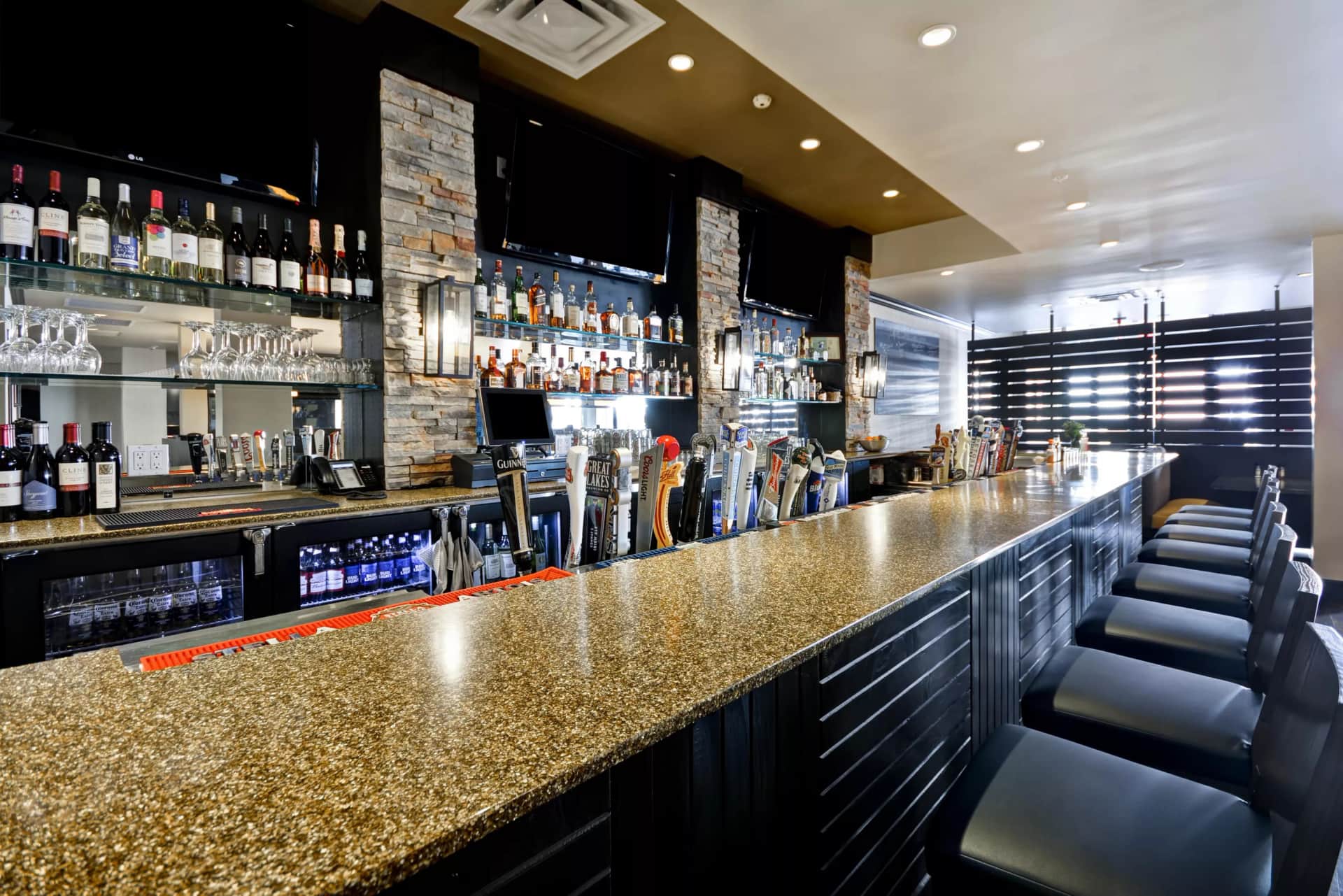 Holiday Inn Detroit Metro Airport by IHG