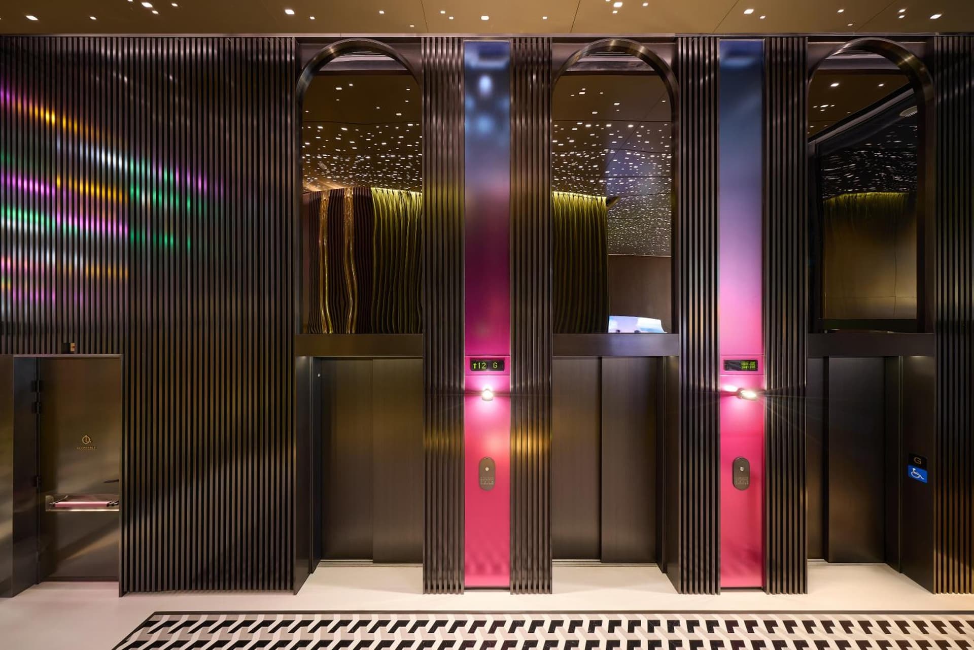 Motto by Hilton Hong Kong Soho