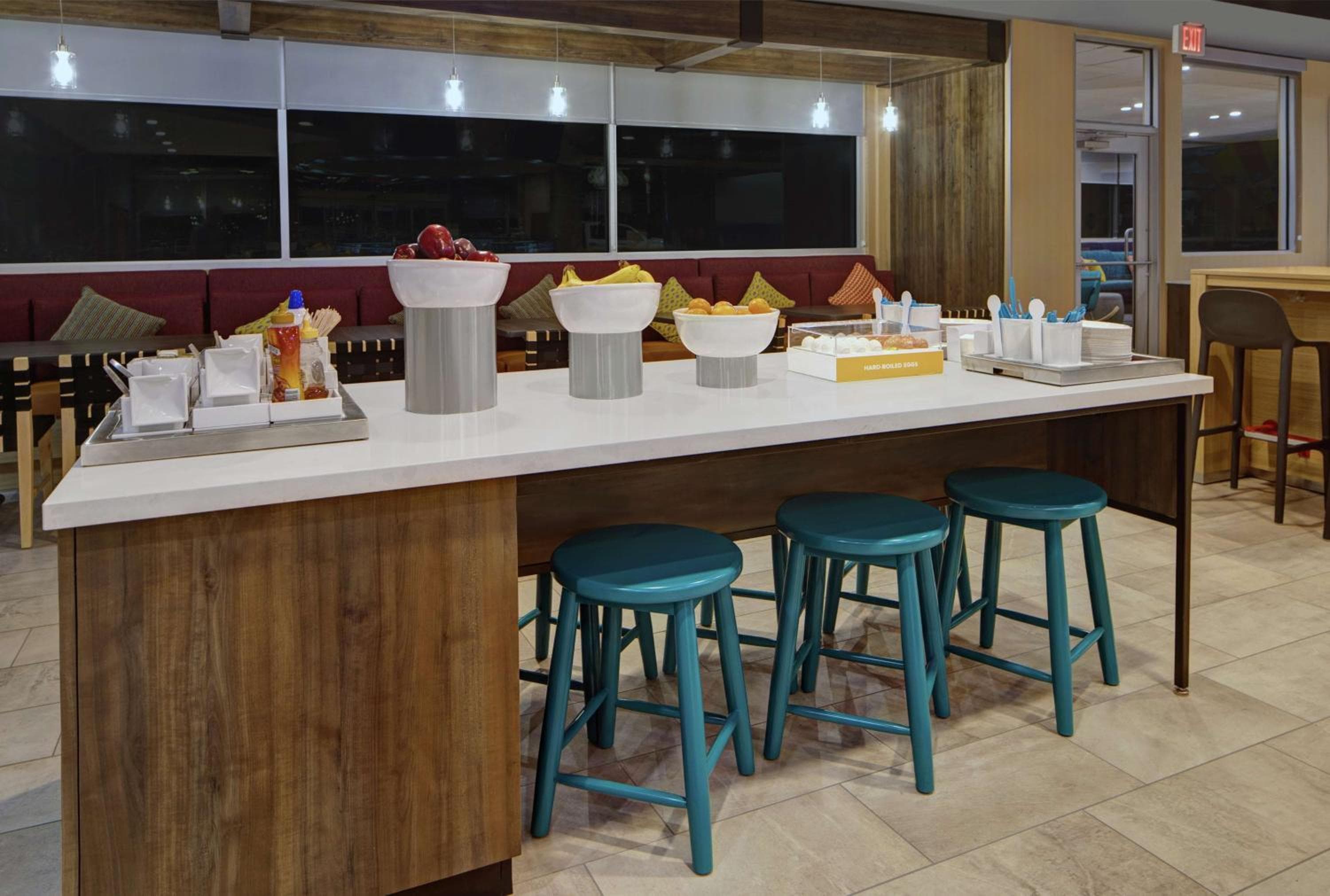 Tru By Hilton Austin Airport, TX