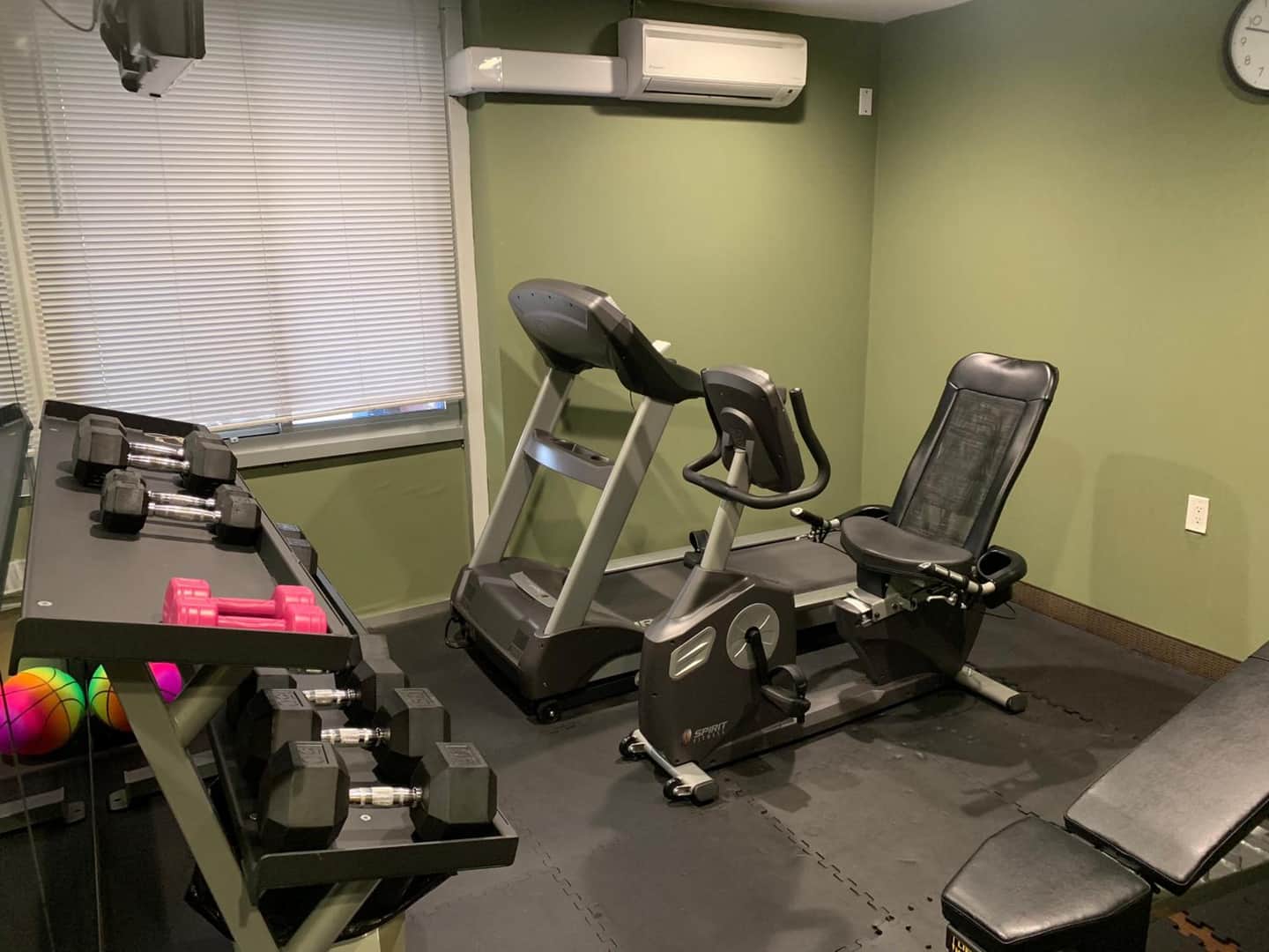 Days Inn by Wyndham Brooklyn Borough Park