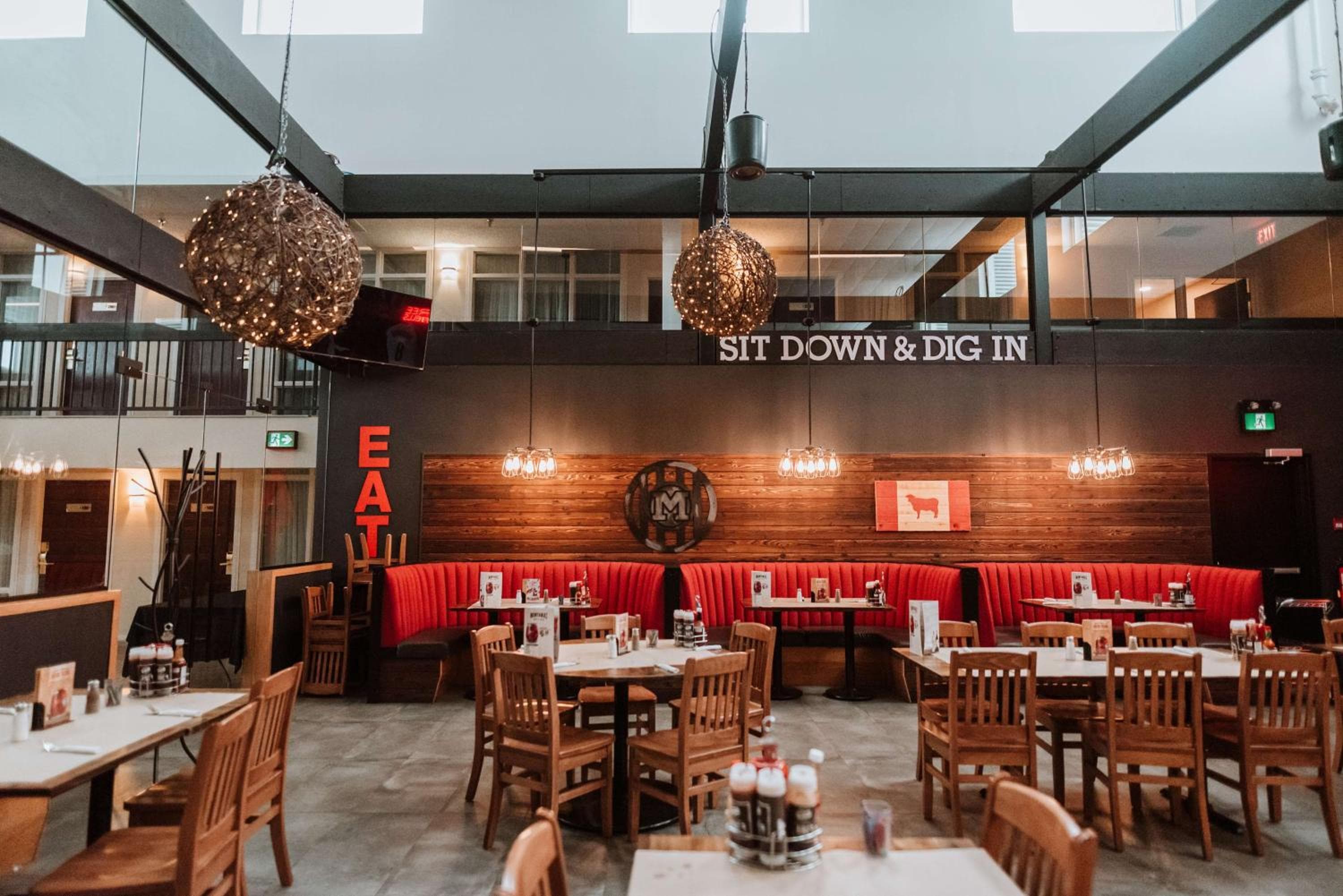 Coast Nisku Inn & Conference Centre