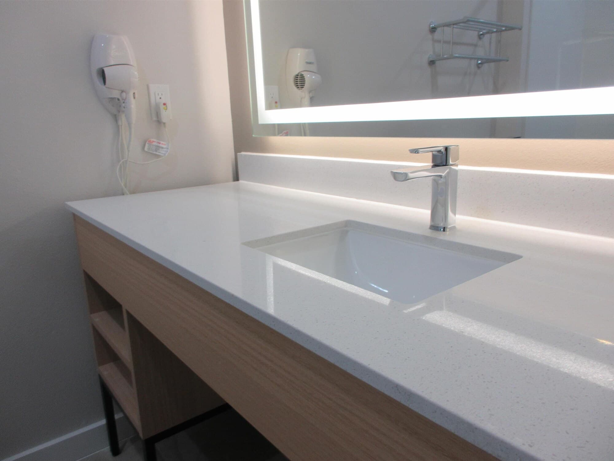 Best Western Plus Pearland/Houston Medical Center Hotel