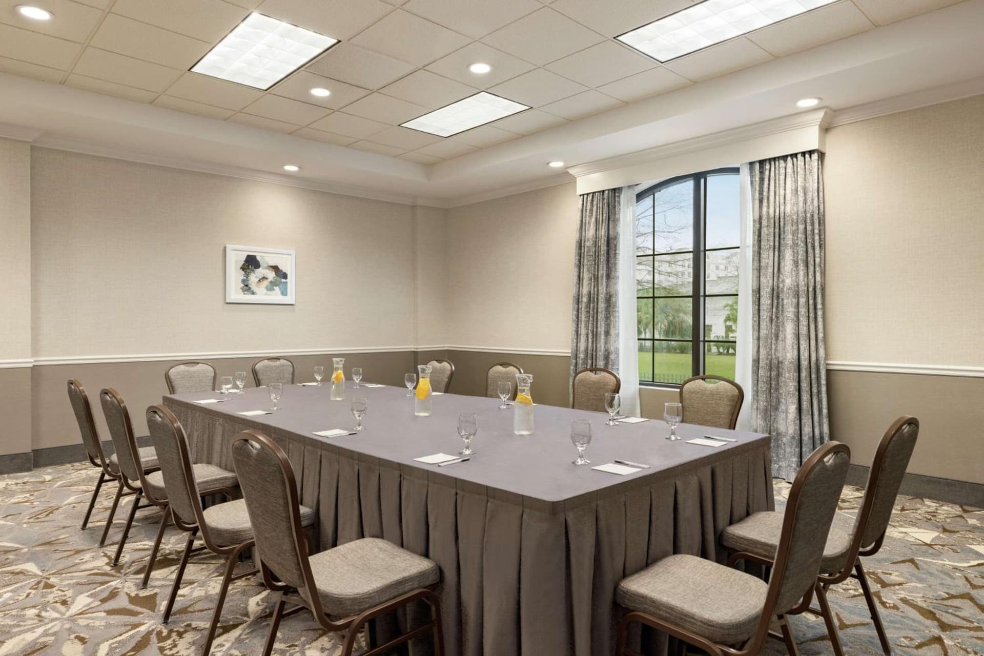 Hampton Inn & Suites New Orleans-Convention Center