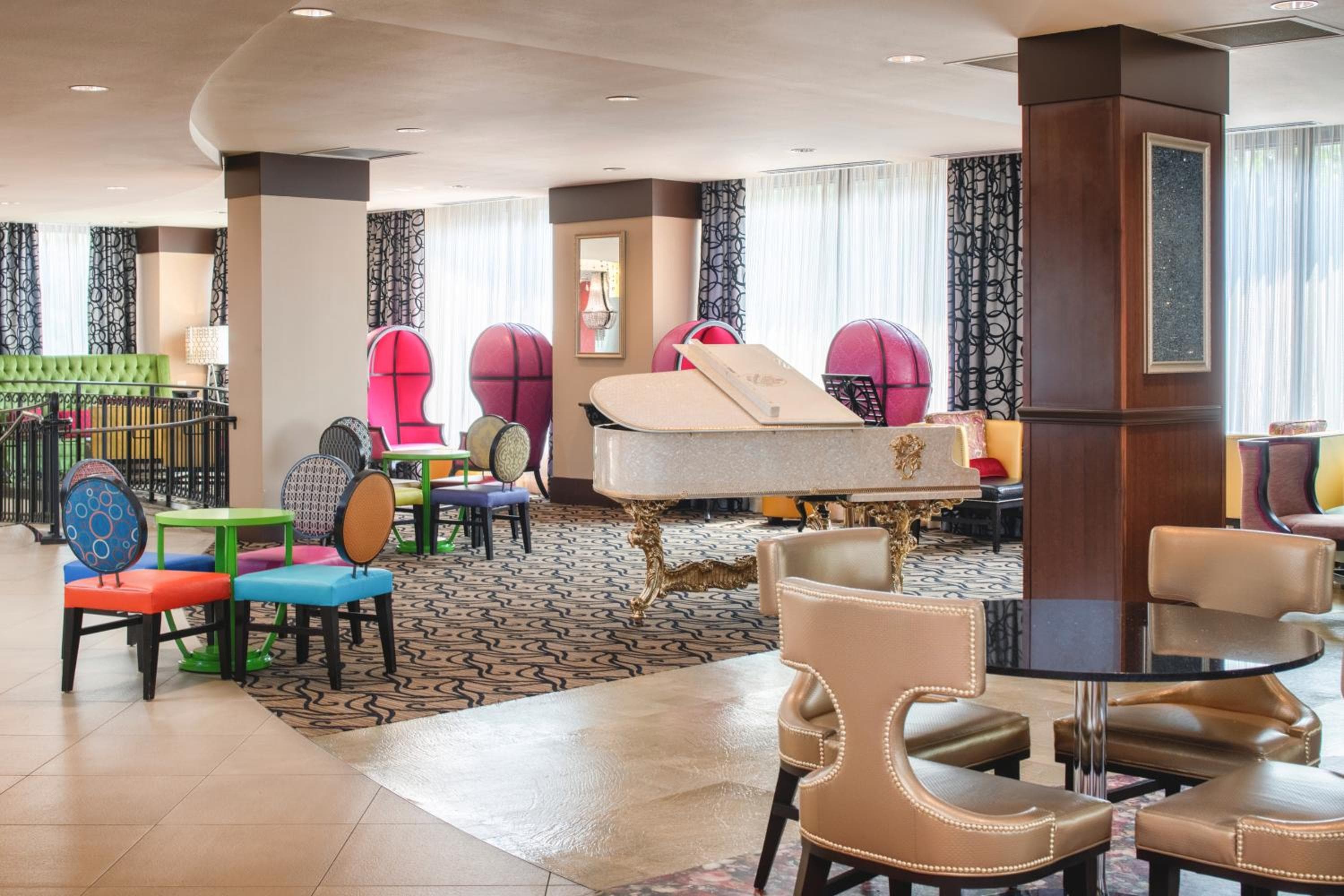 Staypineapple, The Maxwell Hotel, Seattle Center Seattle