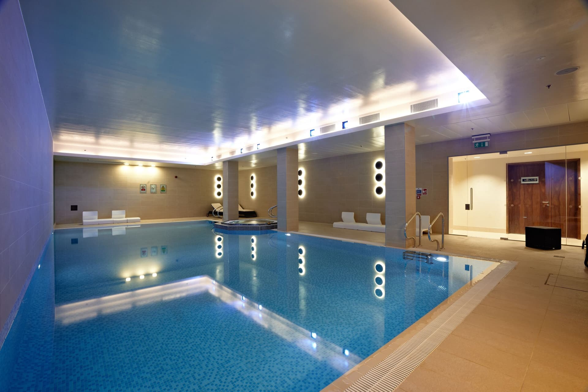 Lingfield Park Marriott Hotel & Country Club