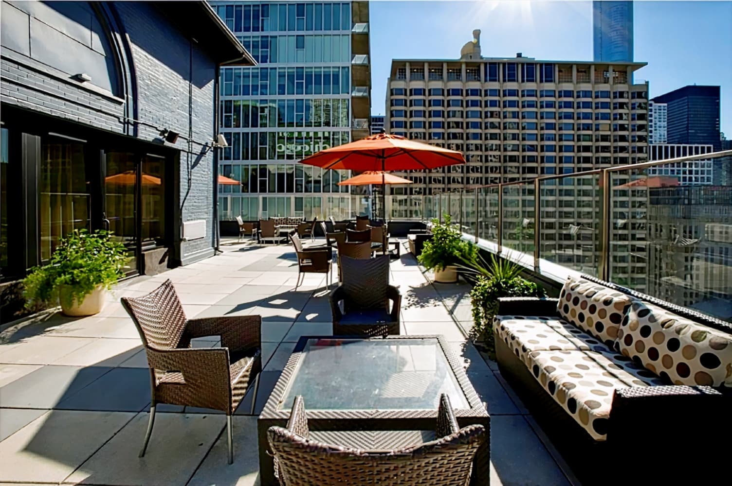 Inn of Chicago Magnificent Mile