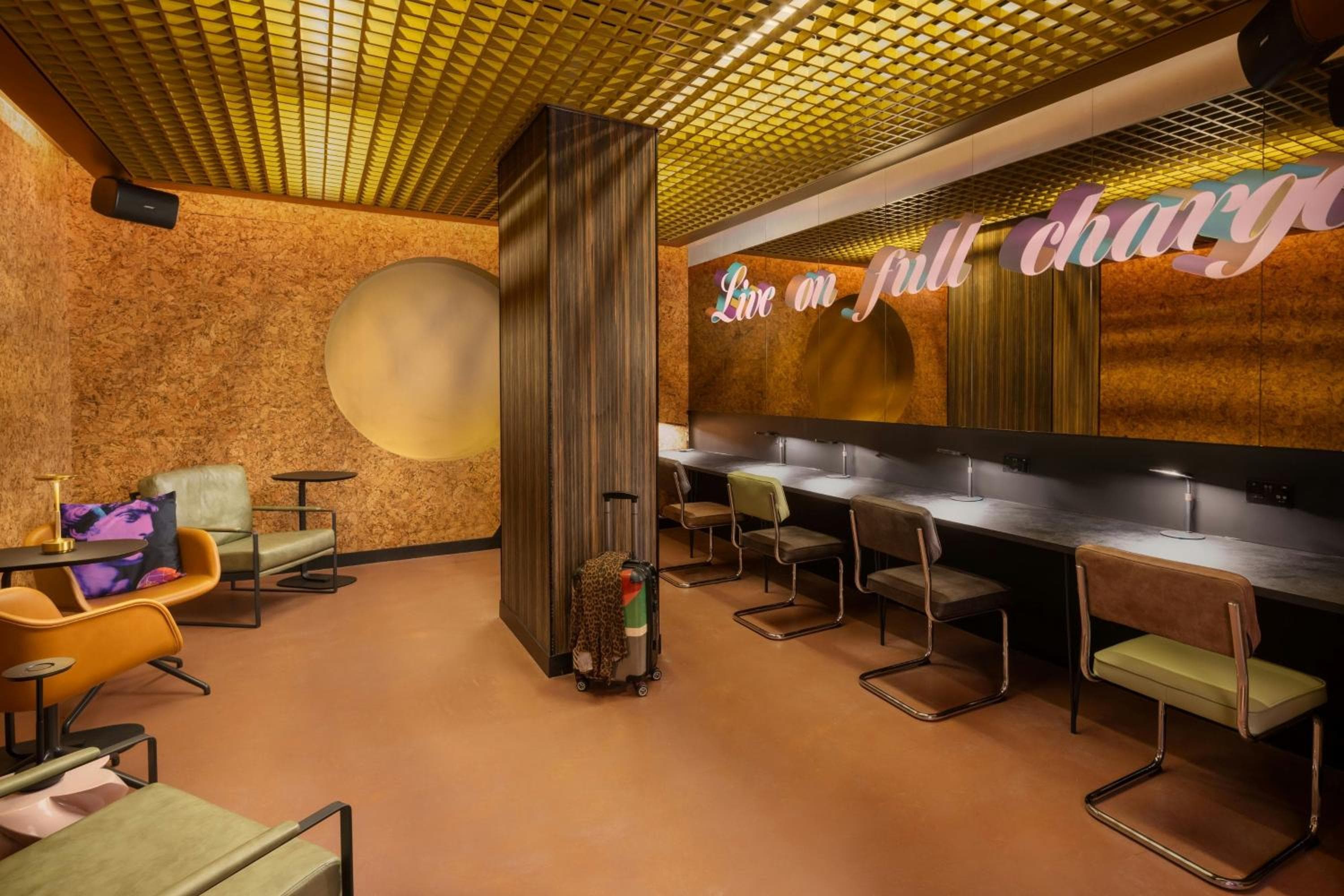 Moxy London Piccadilly Circus