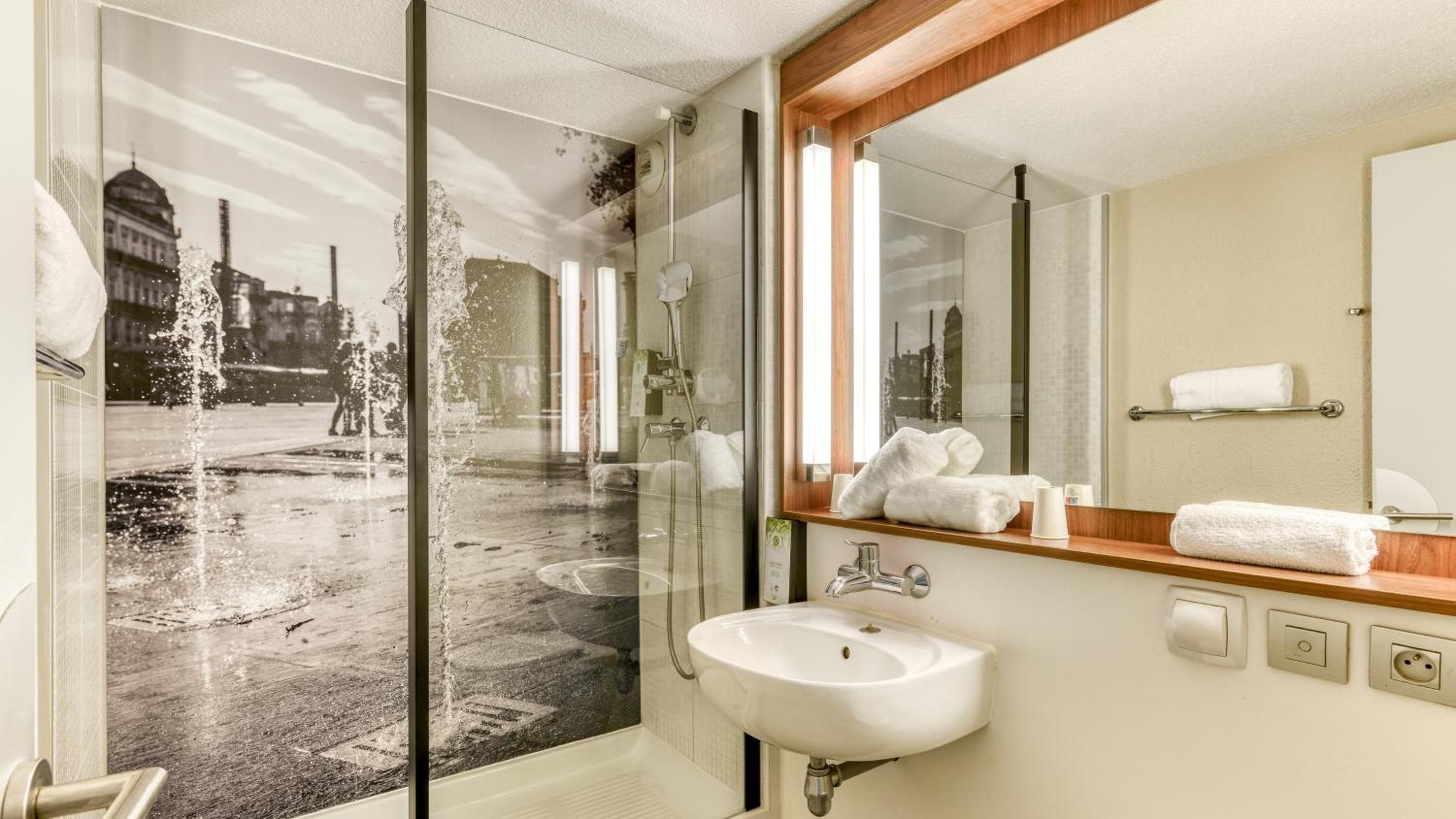 Campanile Prime - Montpellier Est Le Millénaire