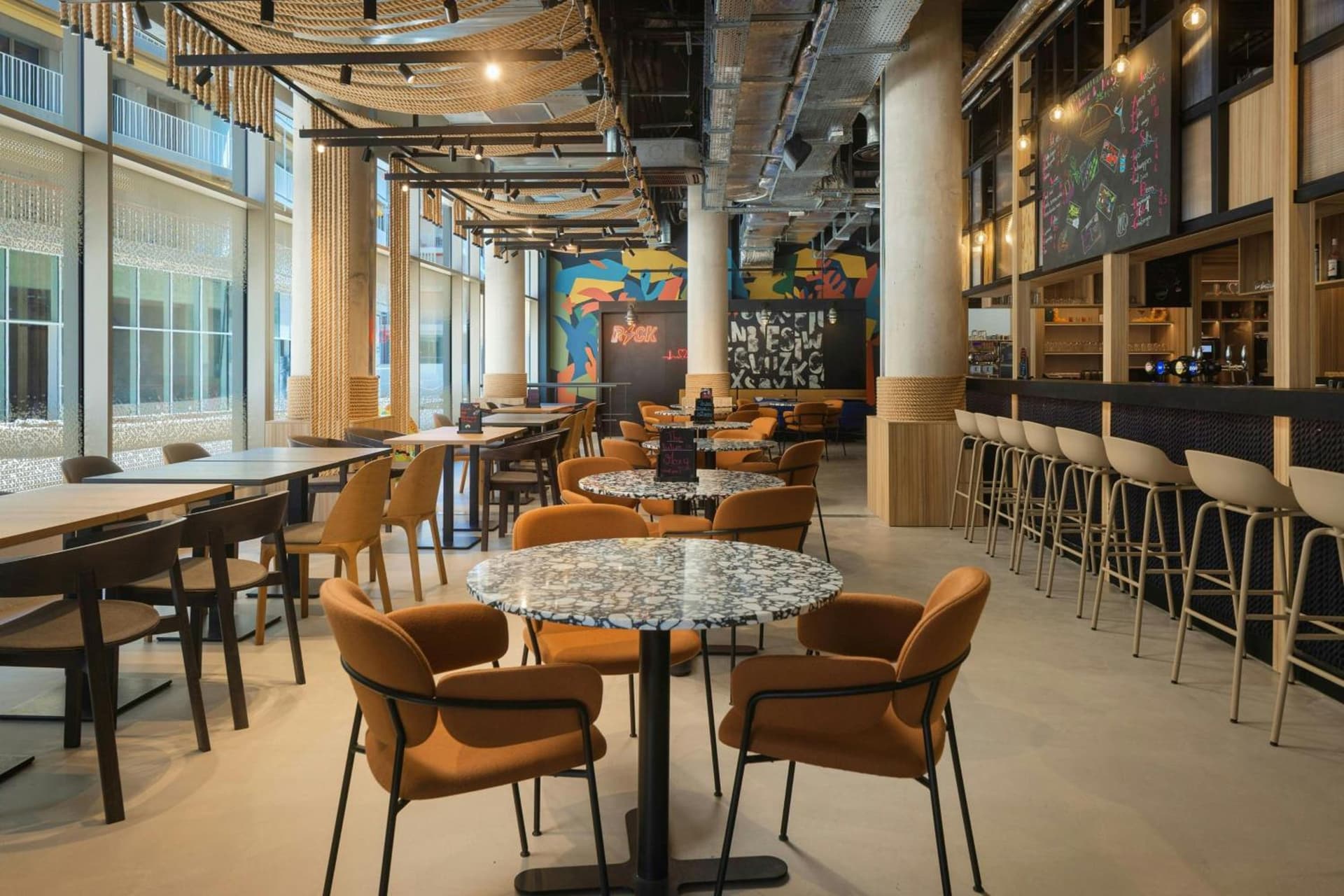 Moxy Nice