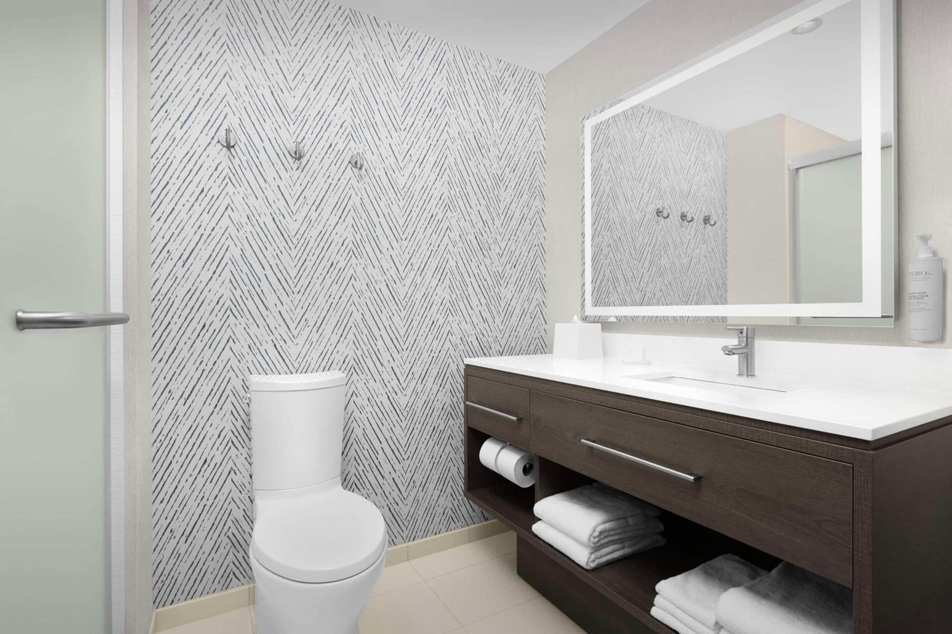 Home2 Suites by Hilton Falls Church