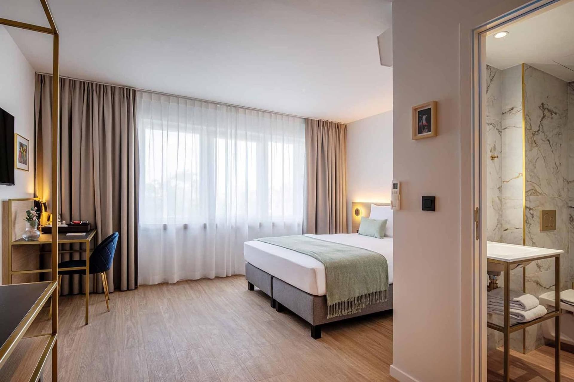 Jill Hotel