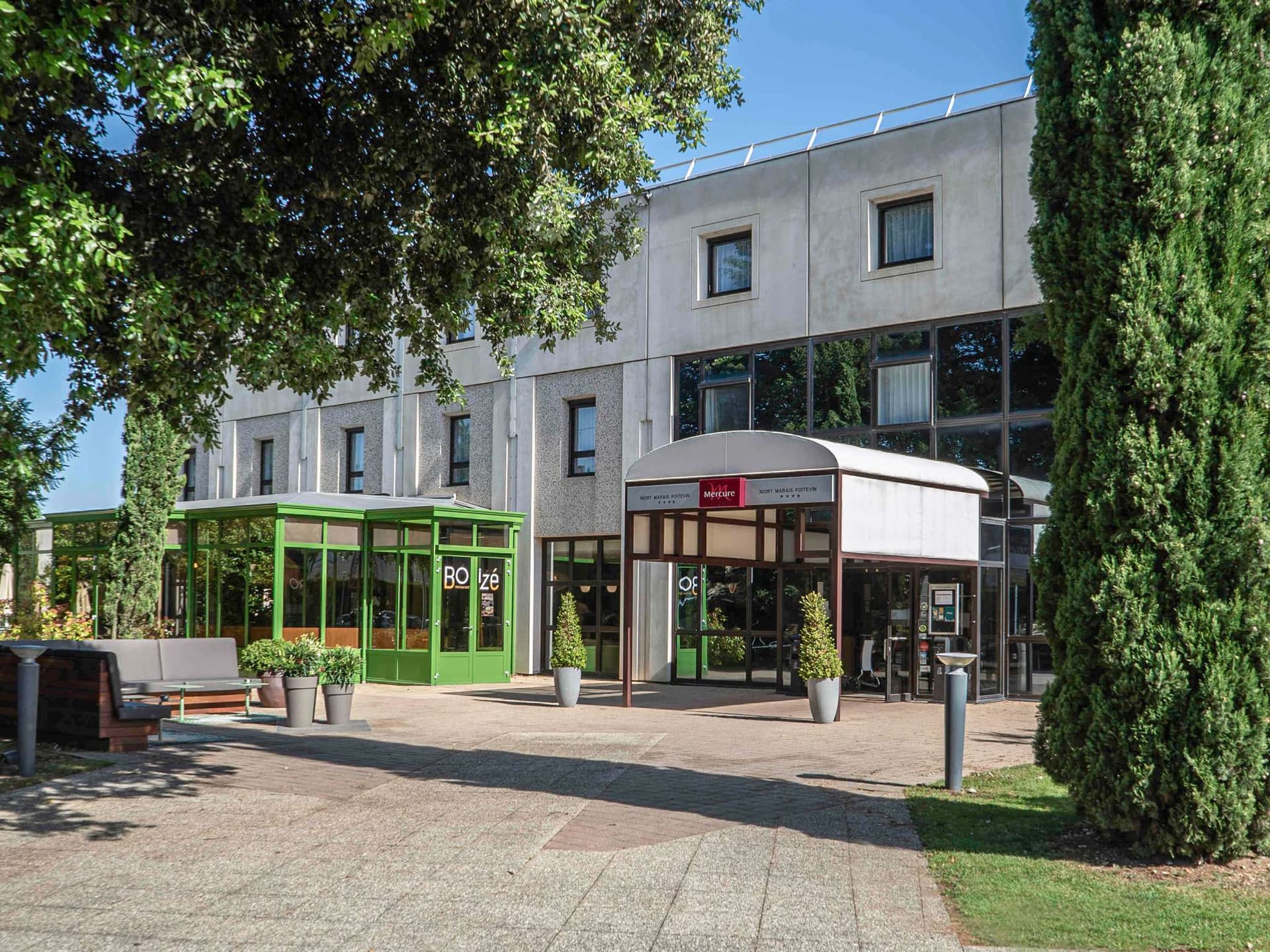 Mercure Niort Marais Poitevin Hotel