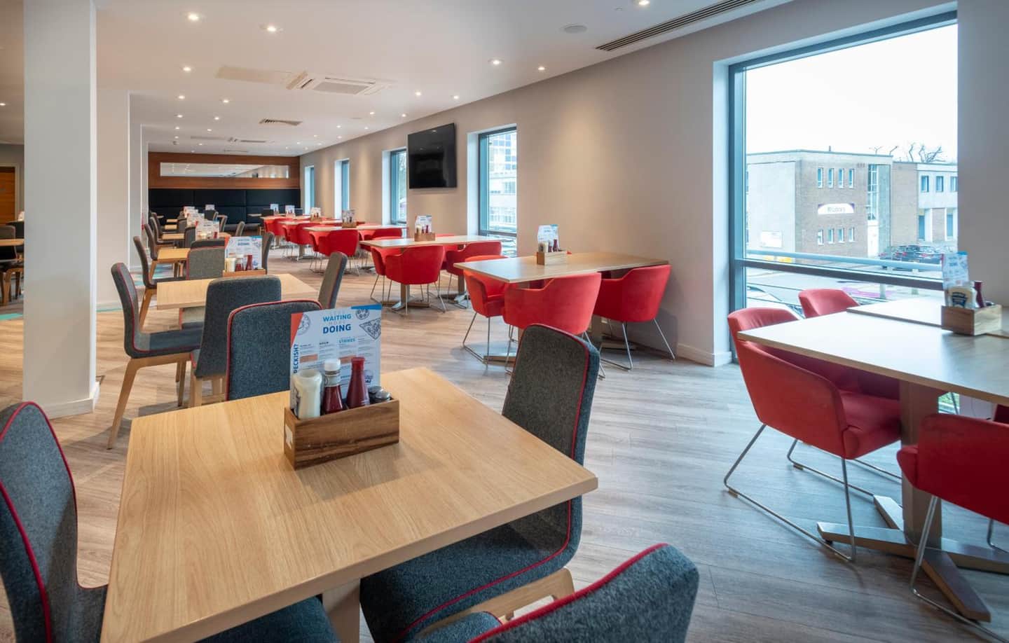 Holiday Inn Express - Stevenage