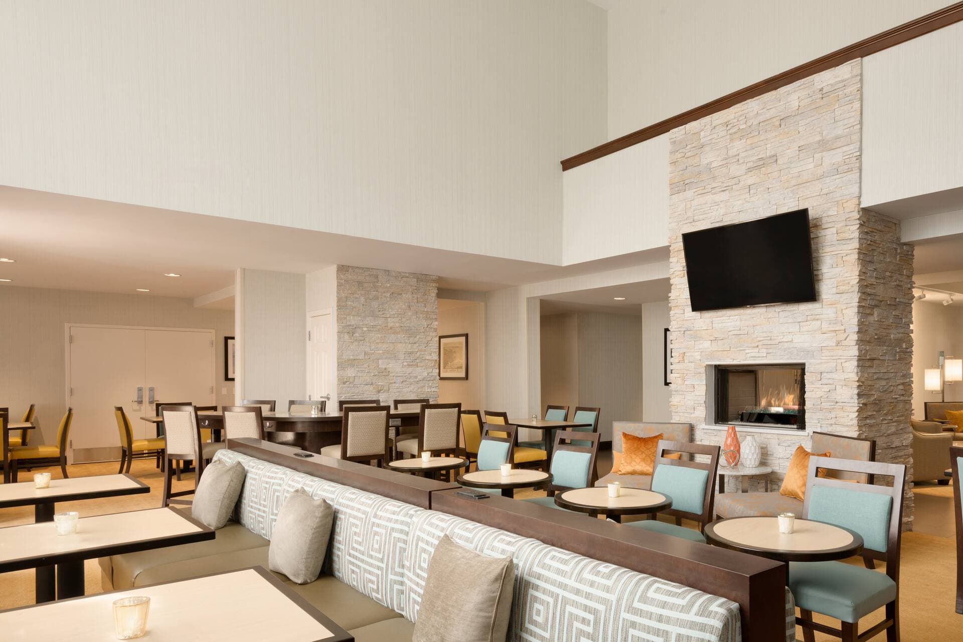 Homewood Suites by Hilton Jacksonville Deerwood Park