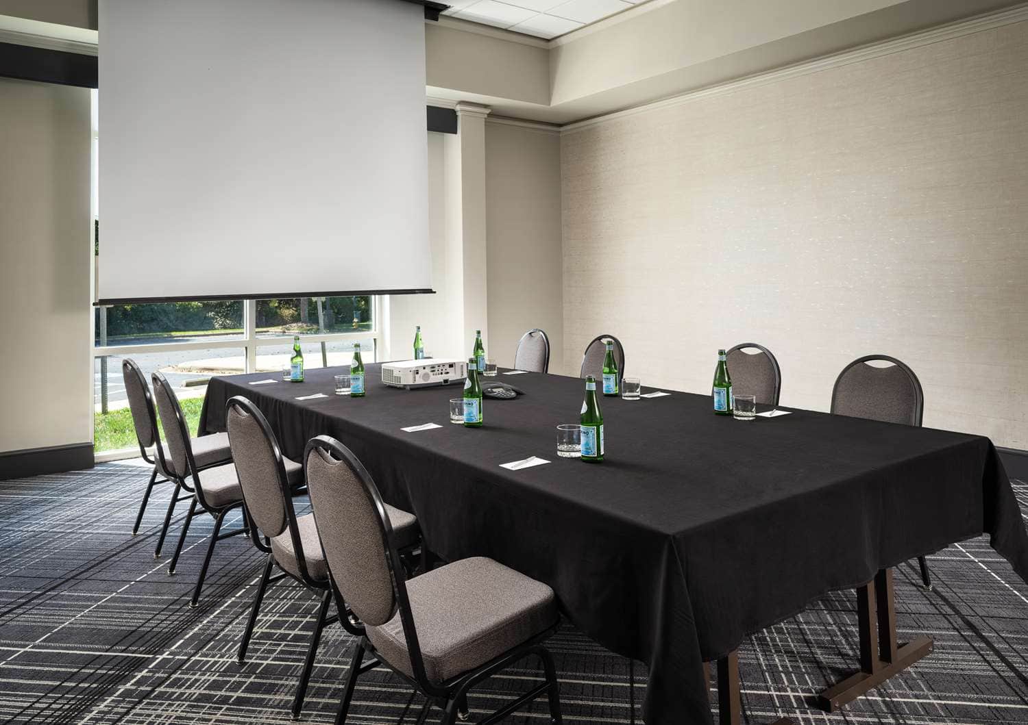 Hilton Charlotte Airport Hotel