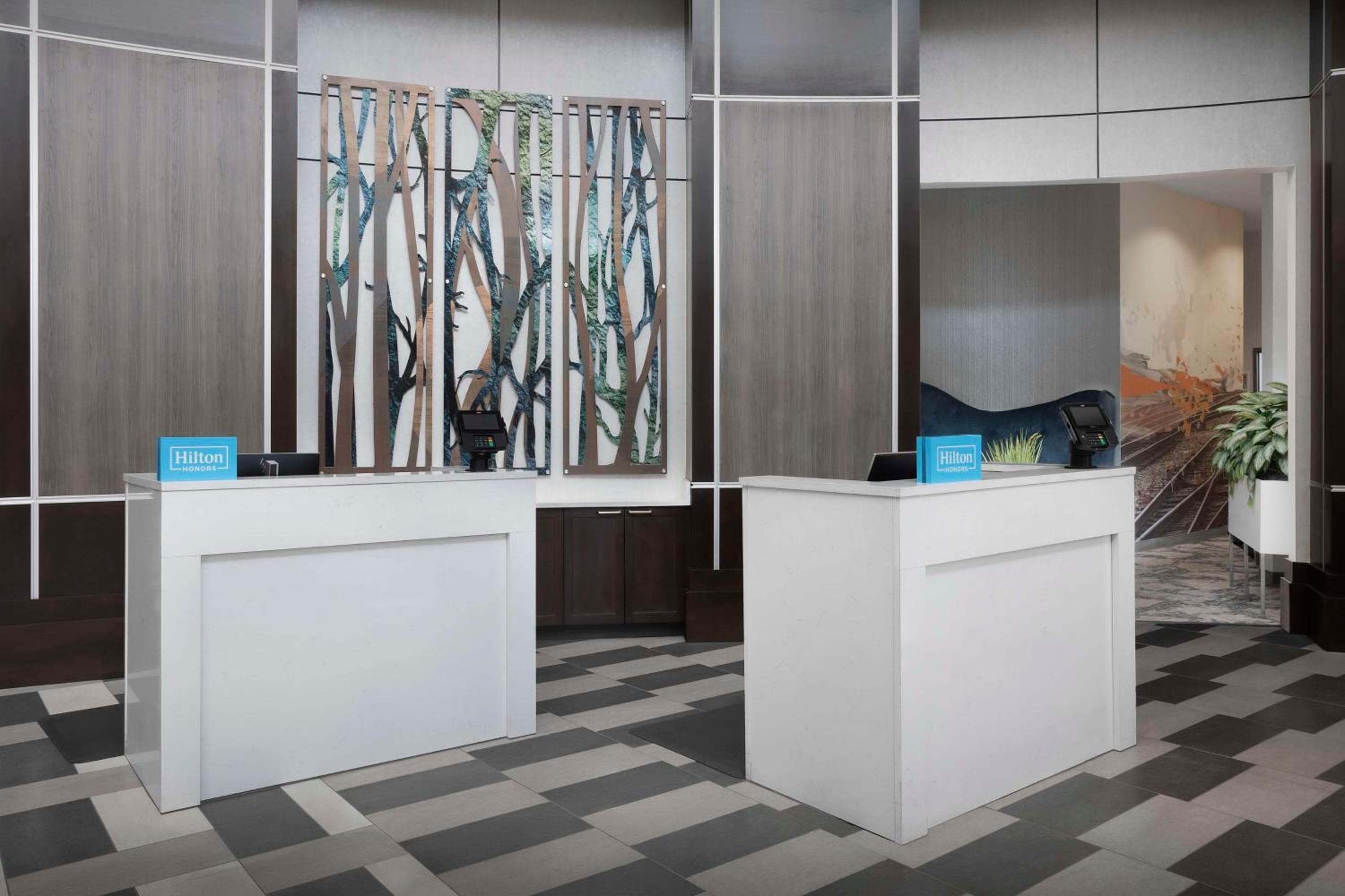 Embassy Suites by Hilton Atlanta Kennesaw Town Center