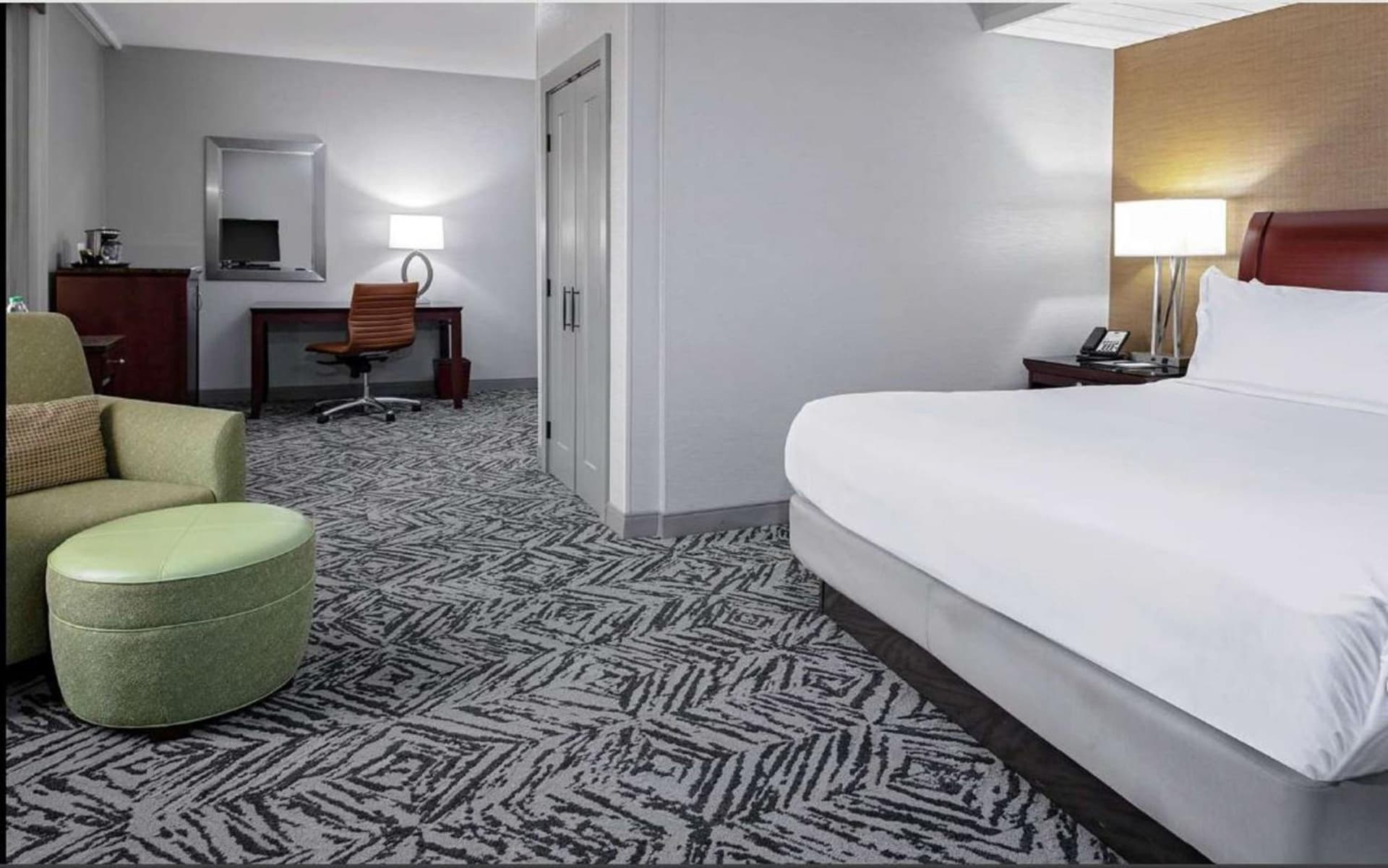 DoubleTree by Hilton Hotel Omaha Downtown