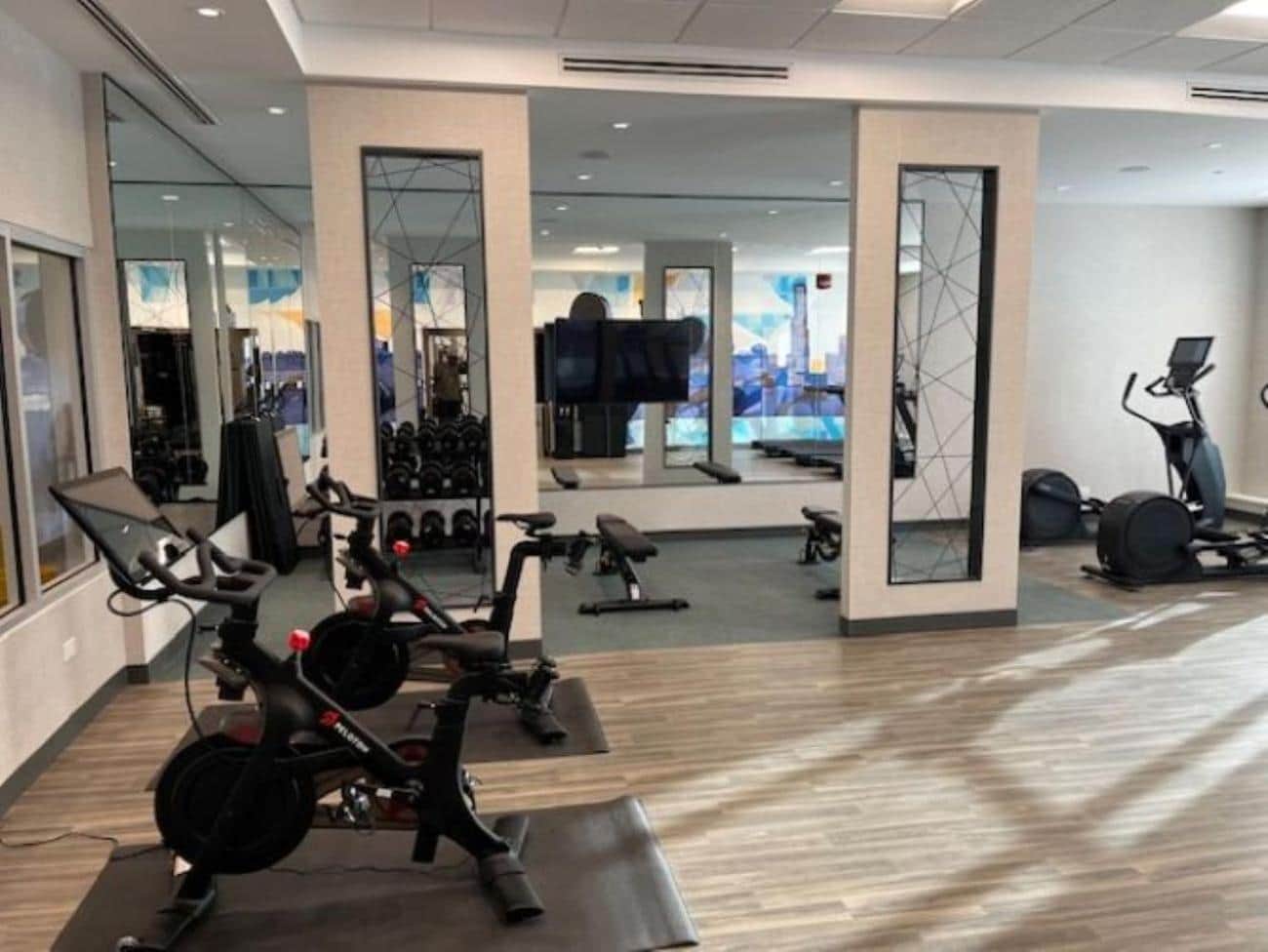 Hyatt Place Toronto Airport