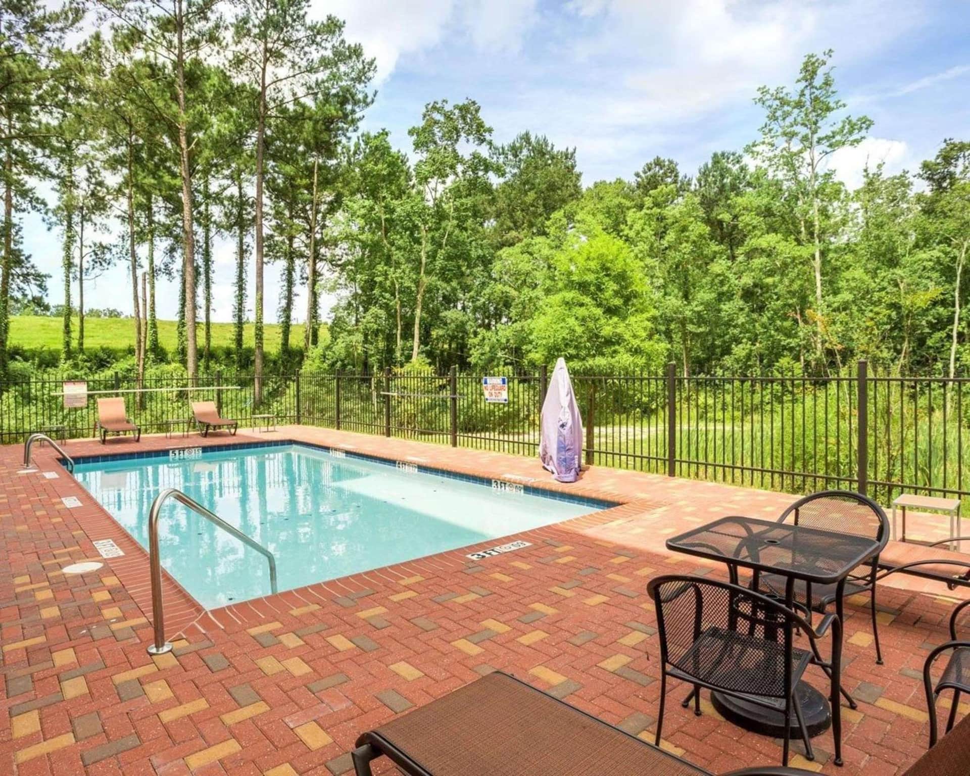 Comfort Suites Mandeville - Covington