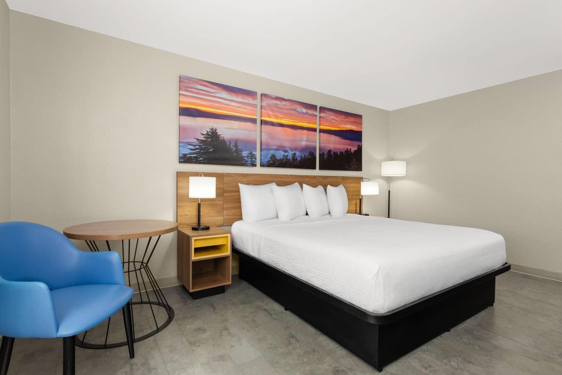 Days Inn by Wyndham Rawlins
