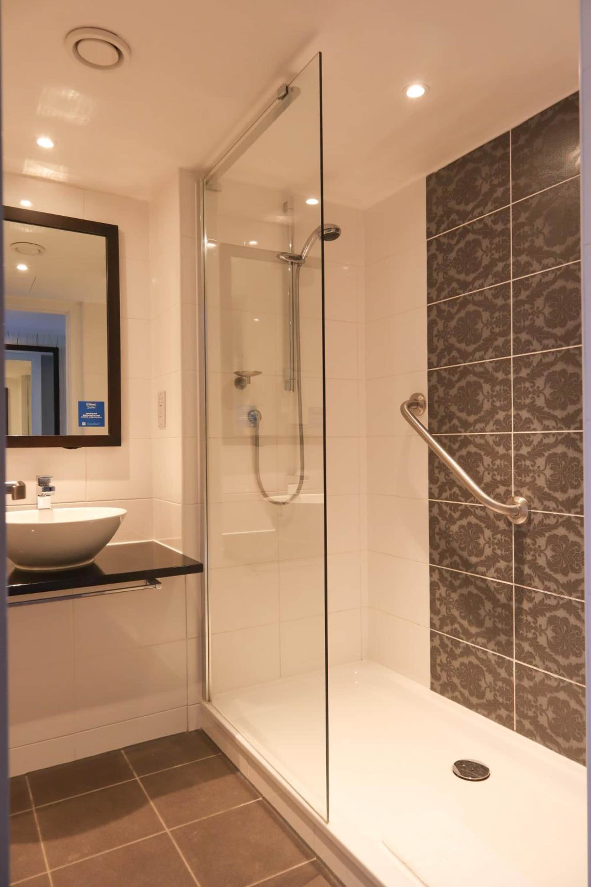 DoubleTree by Hilton Bristol South - Cadbury House