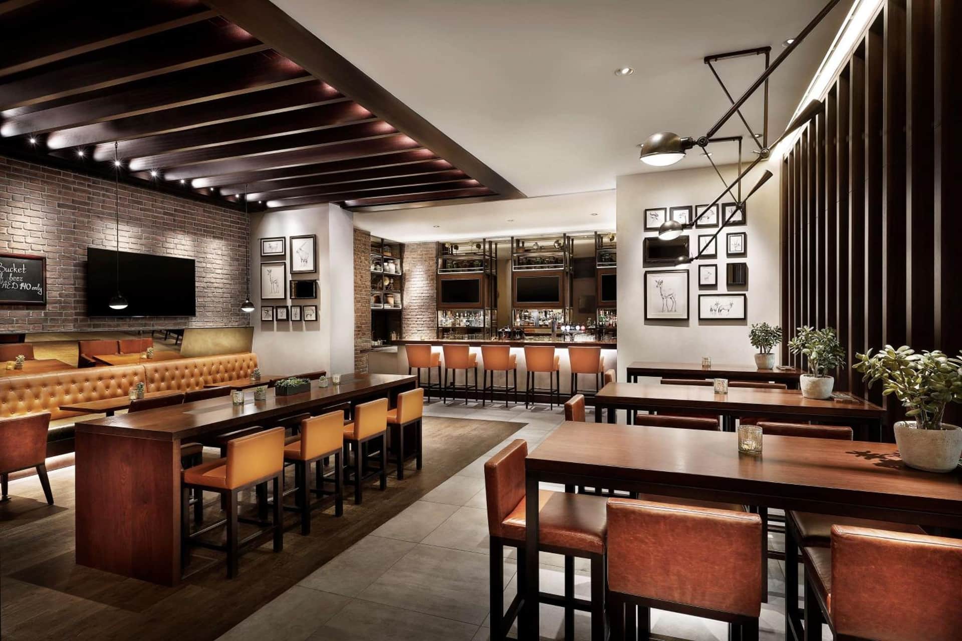 Hilton Garden Inn Dubai, Mall Avenue