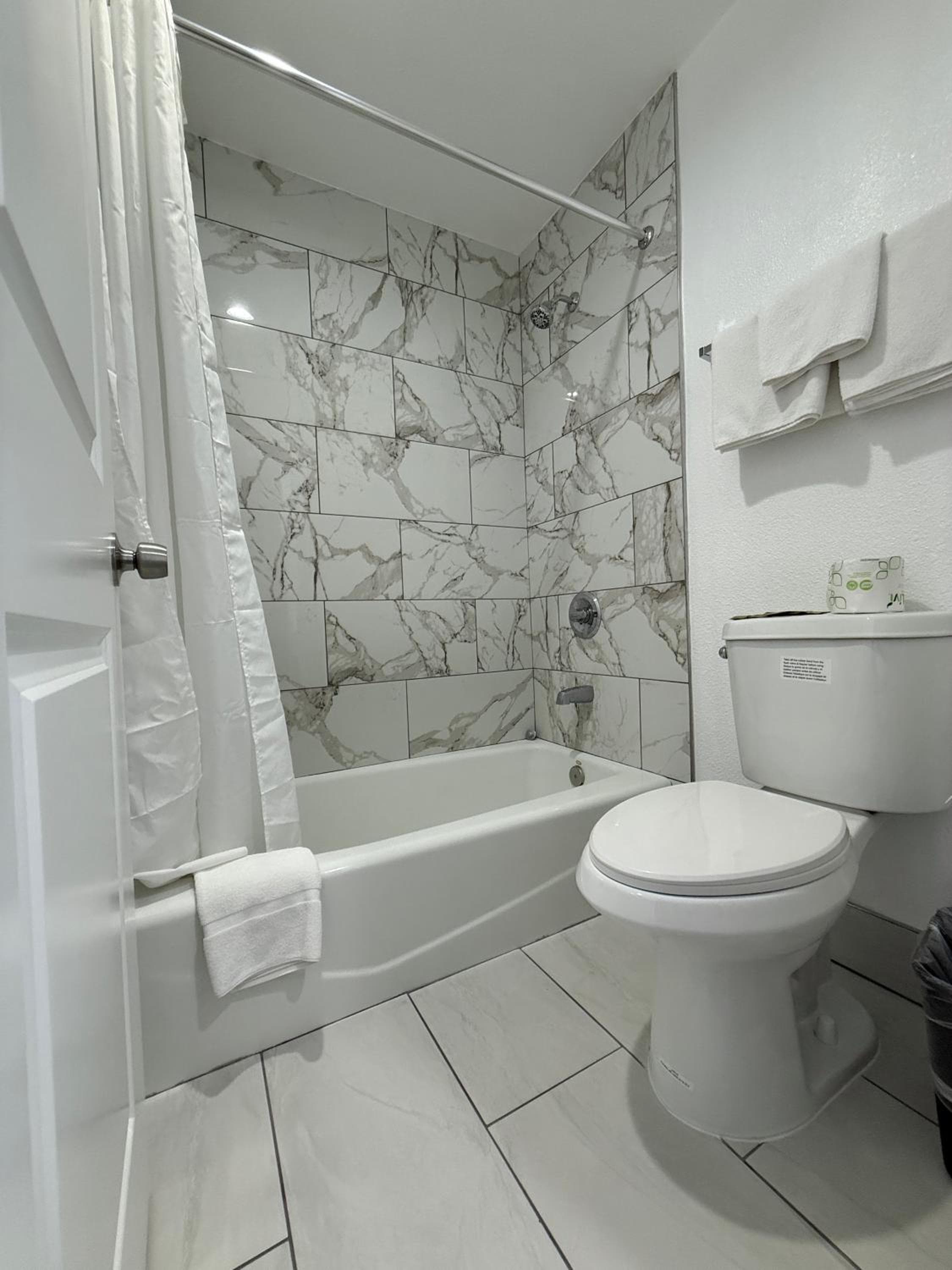 Royale Inn 老爺客棧 - San Gabriel, Los Angeles