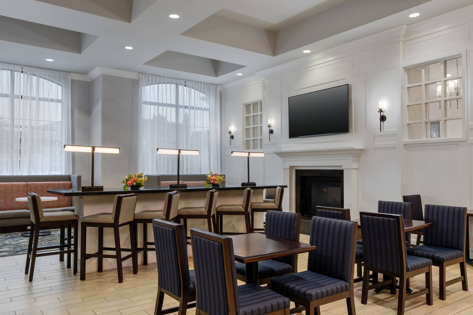 Hampton Inn & Suites Albany-Downtown