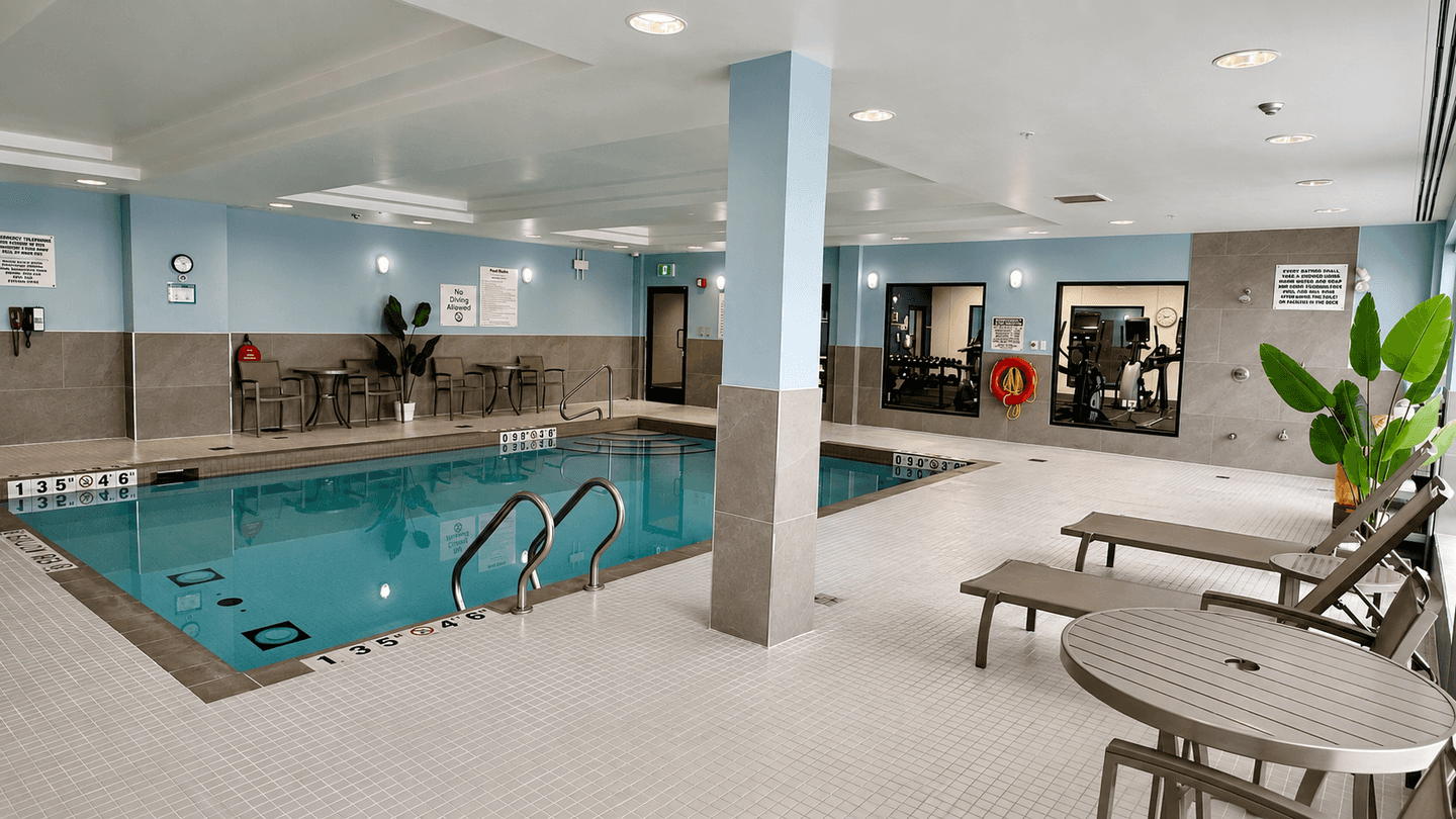 Holiday Inn Express & Suites Ottawa West - Nepean by IHG