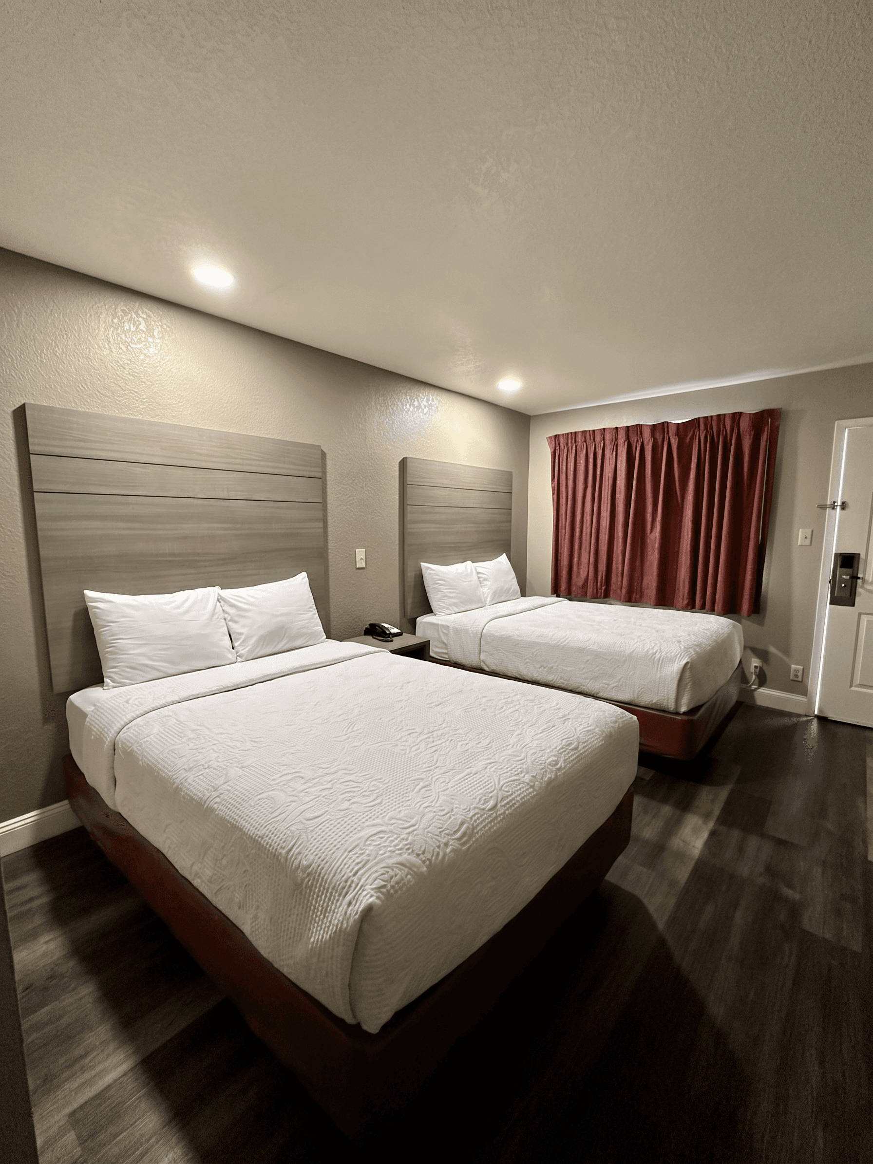 River Inn Motel